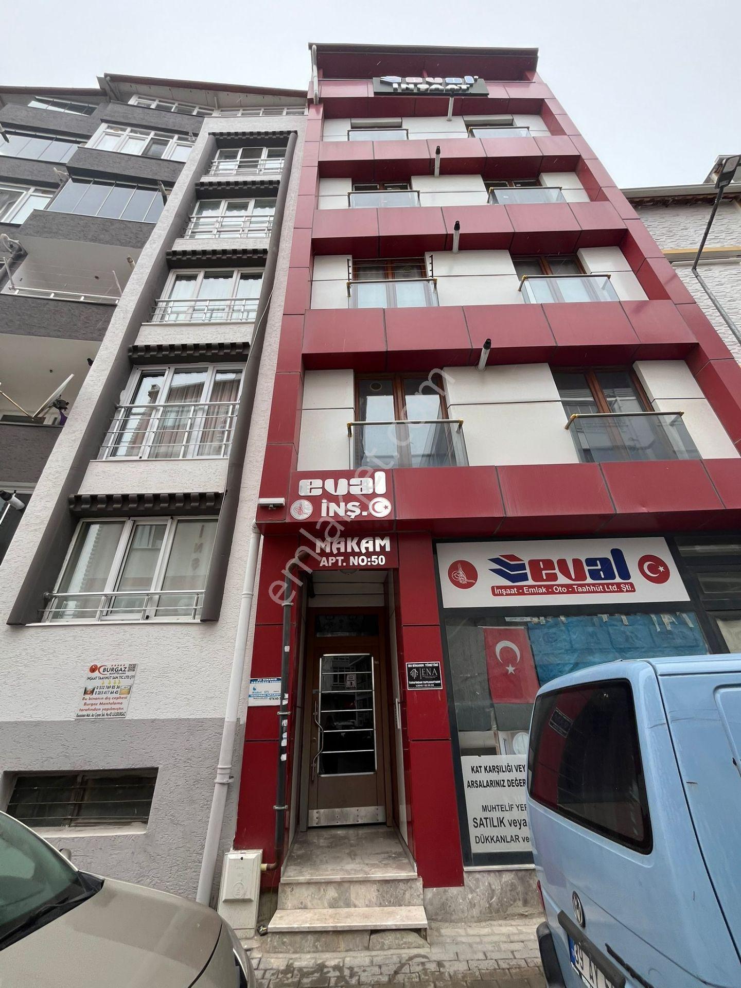 Kırklareli Merkez Karakaş Mah. Merkezi Konumda Eşyalı 1+1 Daire