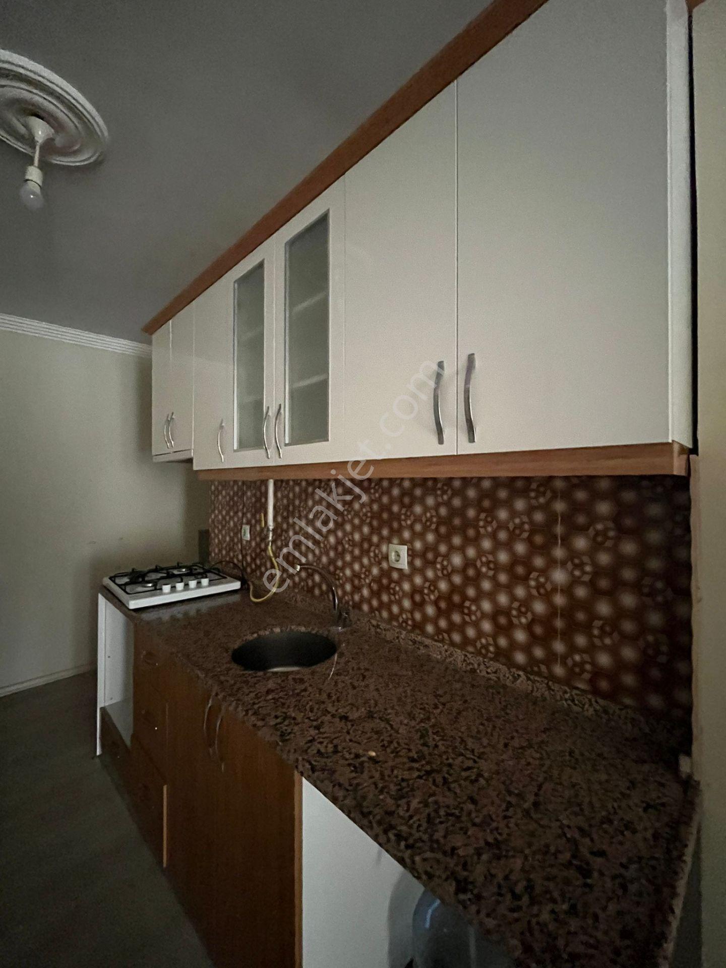 Kırklareli Merkez Karakaş Mah. Merkezi Konumda Eşyalı 1+1 Daire - Görsel 23