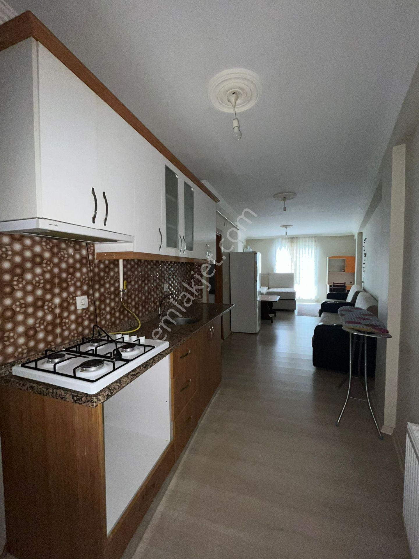Kırklareli Merkez Karakaş Mah. Merkezi Konumda Eşyalı 1+1 Daire - Görsel 11