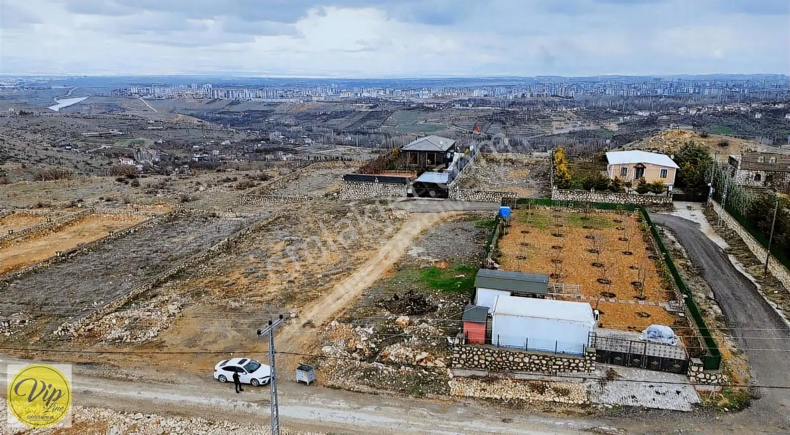Vip Line Gayrimenkulden Mullakasımda 816m2 İmarlı Hazır Arsa - Görsel 4
