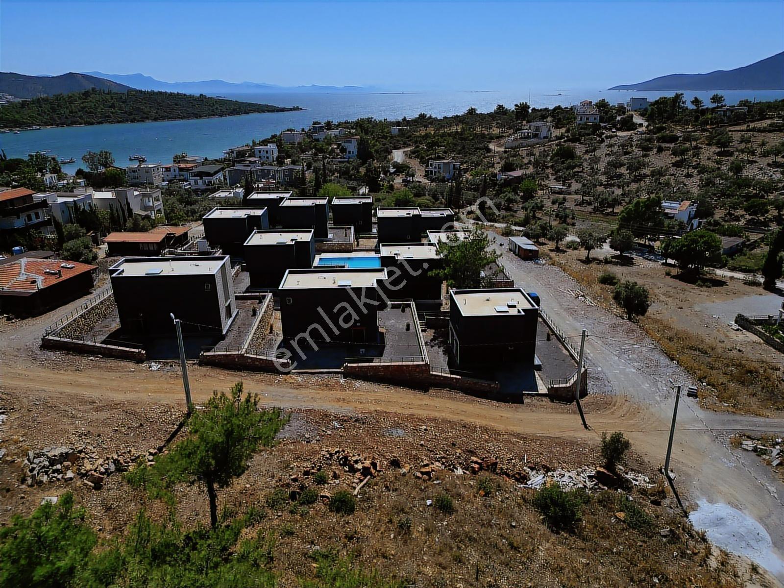 Milas Kıyıkışlacık'ta Satılık Denize 150 Metre 3+1 4+1 Villa - Görsel 15