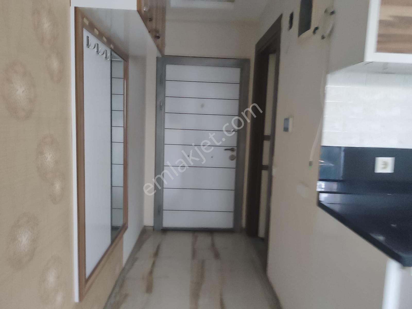 Atmacadan Mezitlide 1+1 Eşyasız Kiralık Lüks Daire - Görsel 6