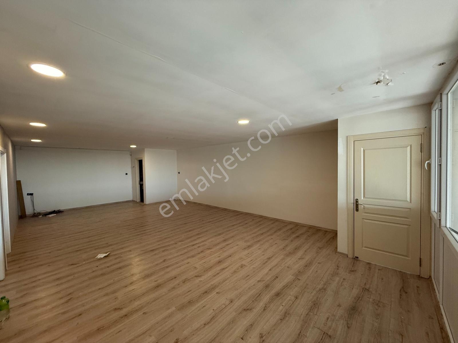 Karataş Blv. Yetsan'da 444 M2 -zemin/bodrum/asma- Kiralık İşyeri - Görsel 23