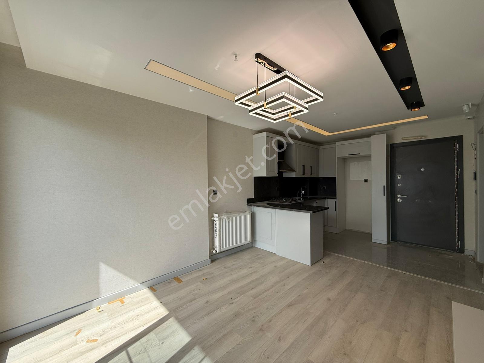 Gürselpaşa'da/2 Katlı Apt/sıfır/1+1/kombili/ankastreli/asansörlü - Görsel 5