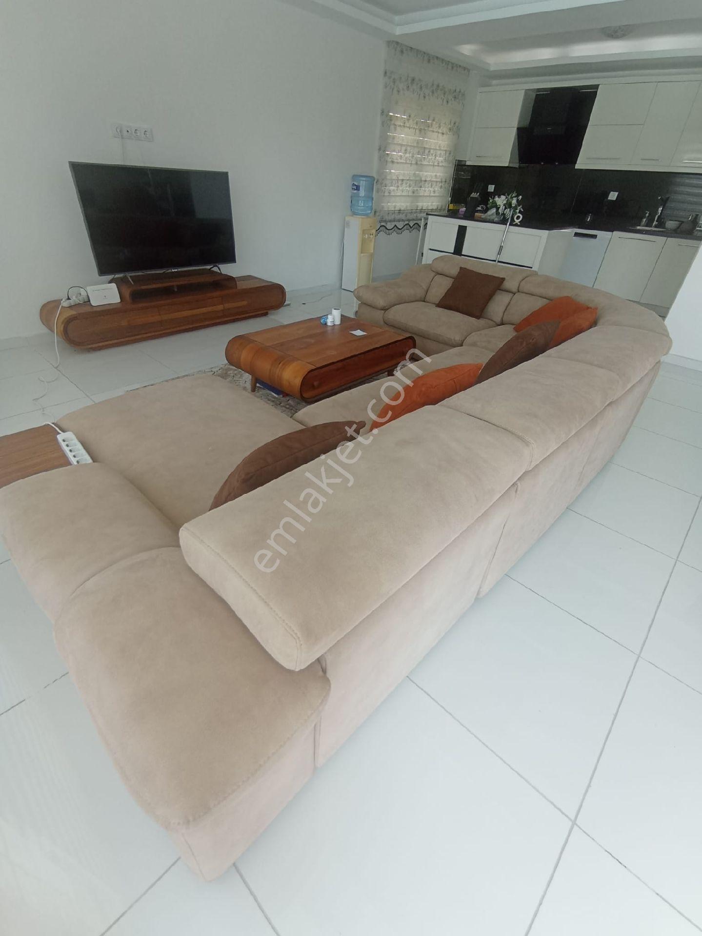 Antalya Lara Kemerağzında Lüx Site İçi Fırsat Villa - Görsel 8