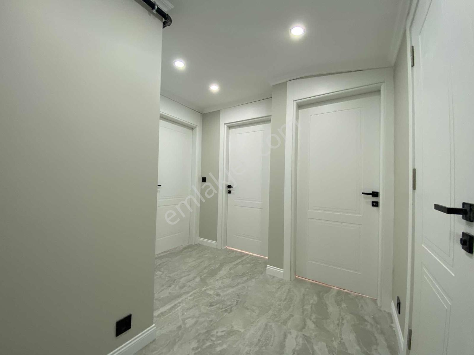 Mehmtbeyoğlndan Ultra Lüx Mükemel Knum 2+1 100m2 Çatı Katı Daire - Görsel 29