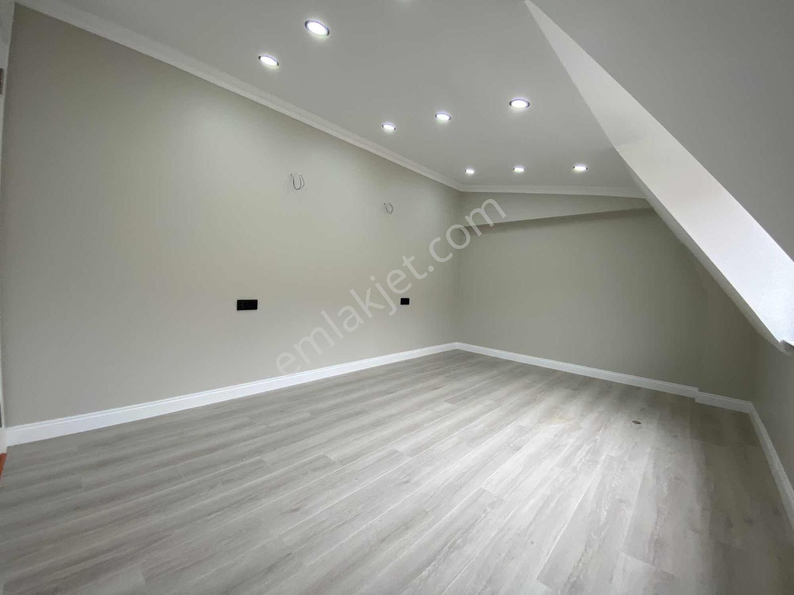 Mehmtbeyoğlndan Ultra Lüx Mükemel Knum 2+1 100m2 Çatı Katı Daire - Görsel 9