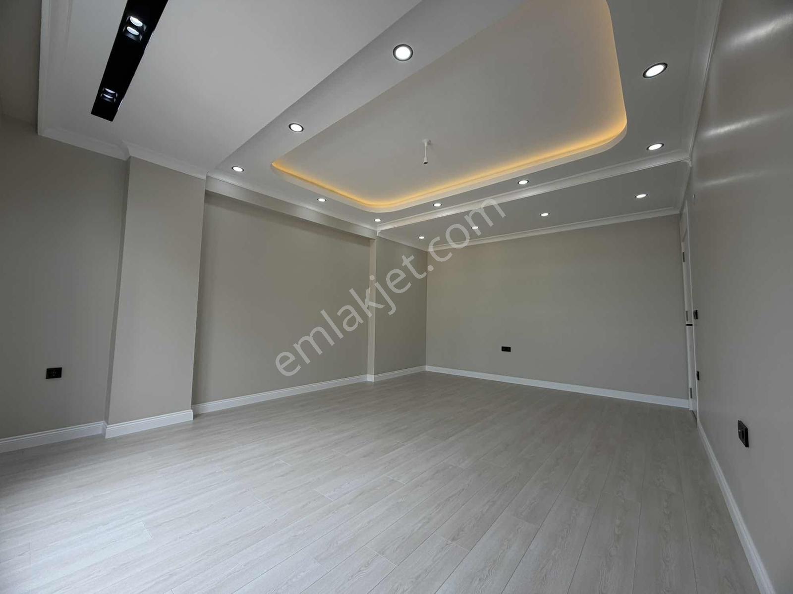 Mehmetbeyoğlndan Ultra Lüx Sper Konum Emsalsiz 3+1 110m2 Ara Kat - Görsel 5