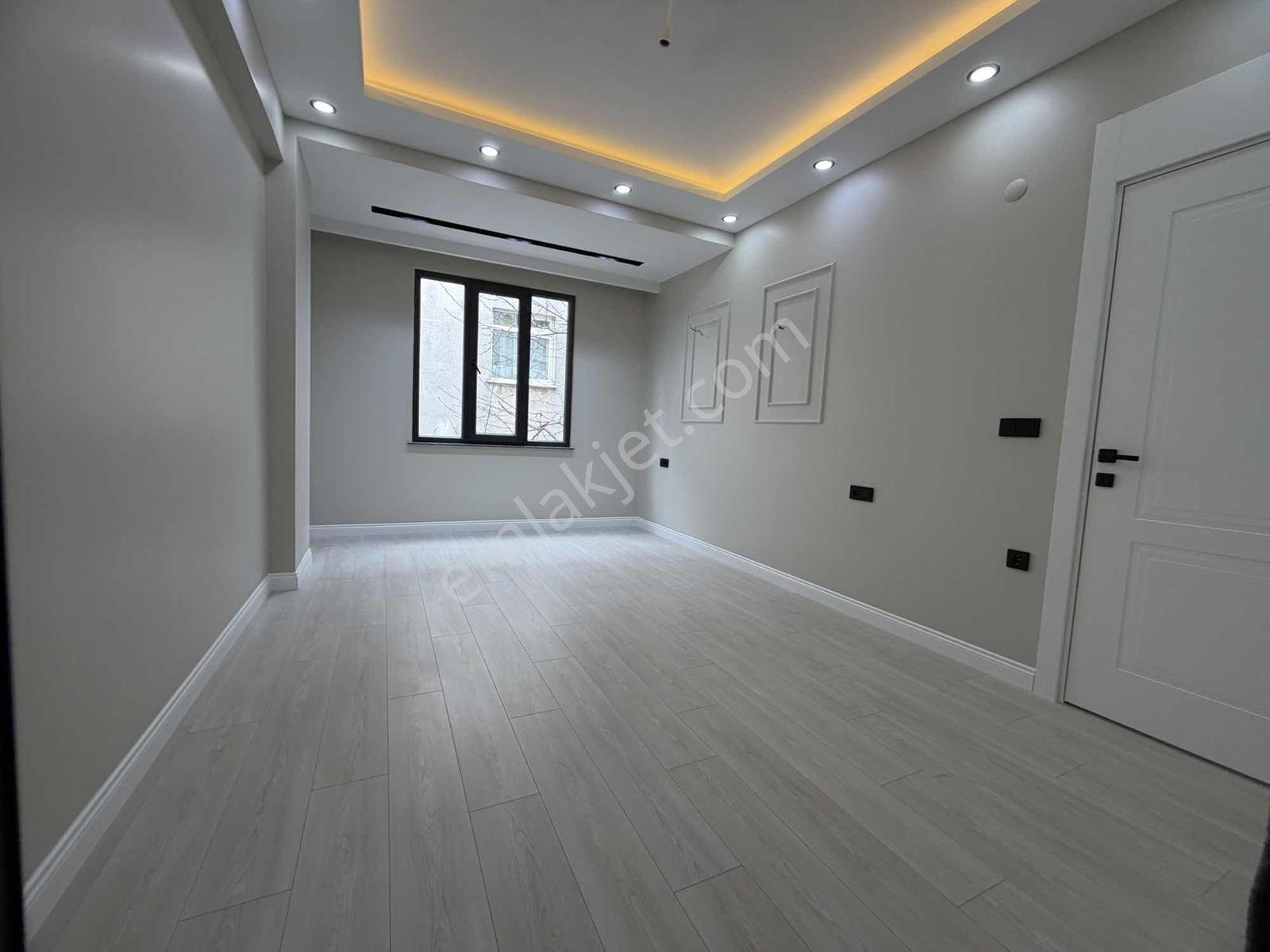 Mehmetbeyoğlndan Ultra Lüx Sper Konum Emsalsiz 3+1 110m2 Ara Kat - Görsel 16