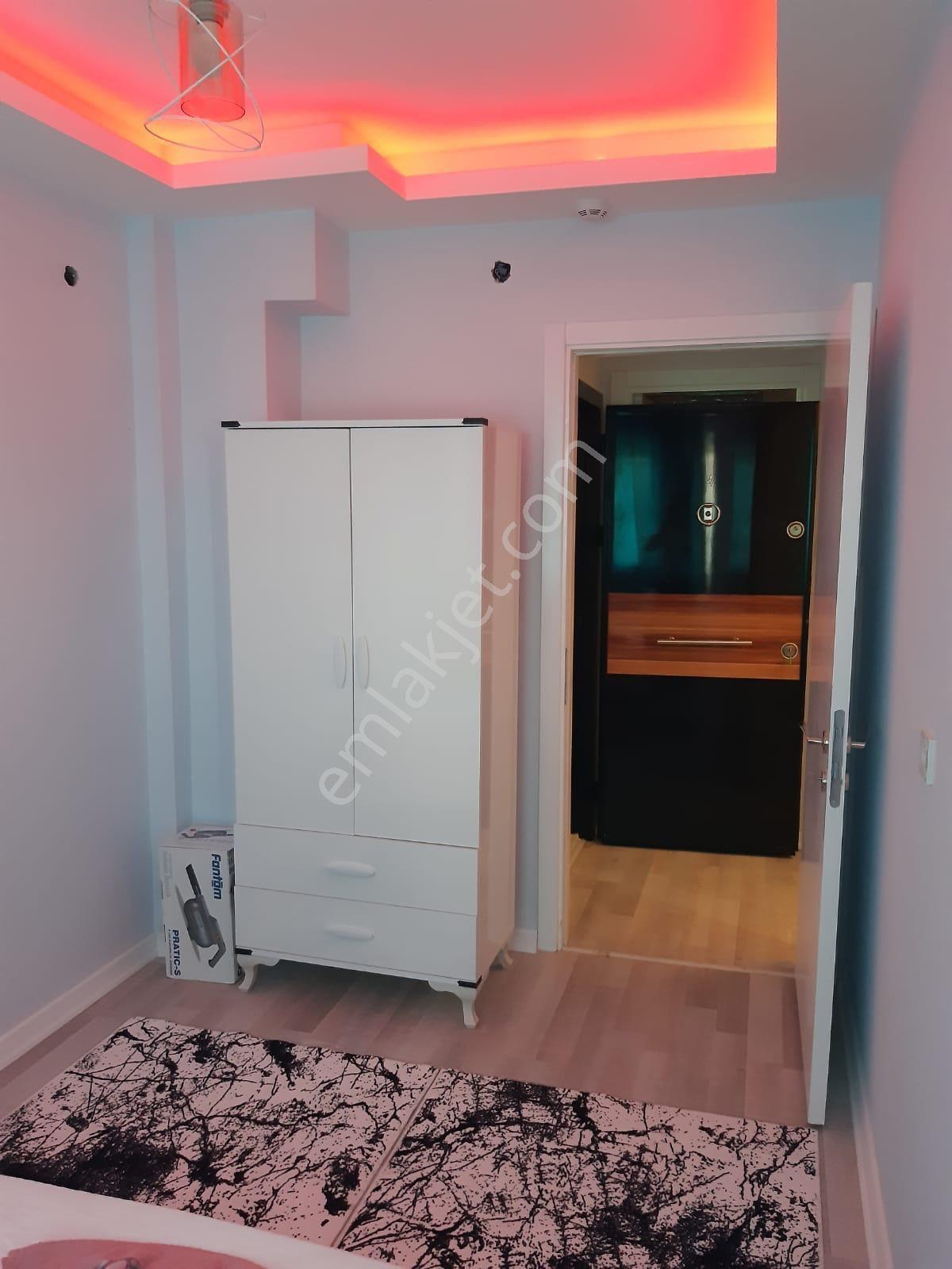 İzmir Bucada Çok Uygun Fiyata Günlük Kiralık Balkonlu Daire - Görsel 6
