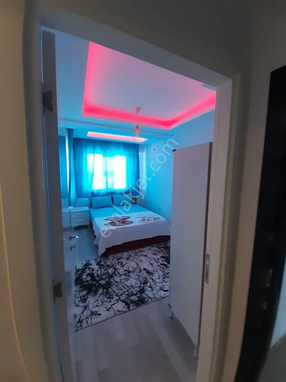 İzmir Bucada Çok Uygun Fiyata Günlük Kiralık Balkonlu Daire - Görsel 4