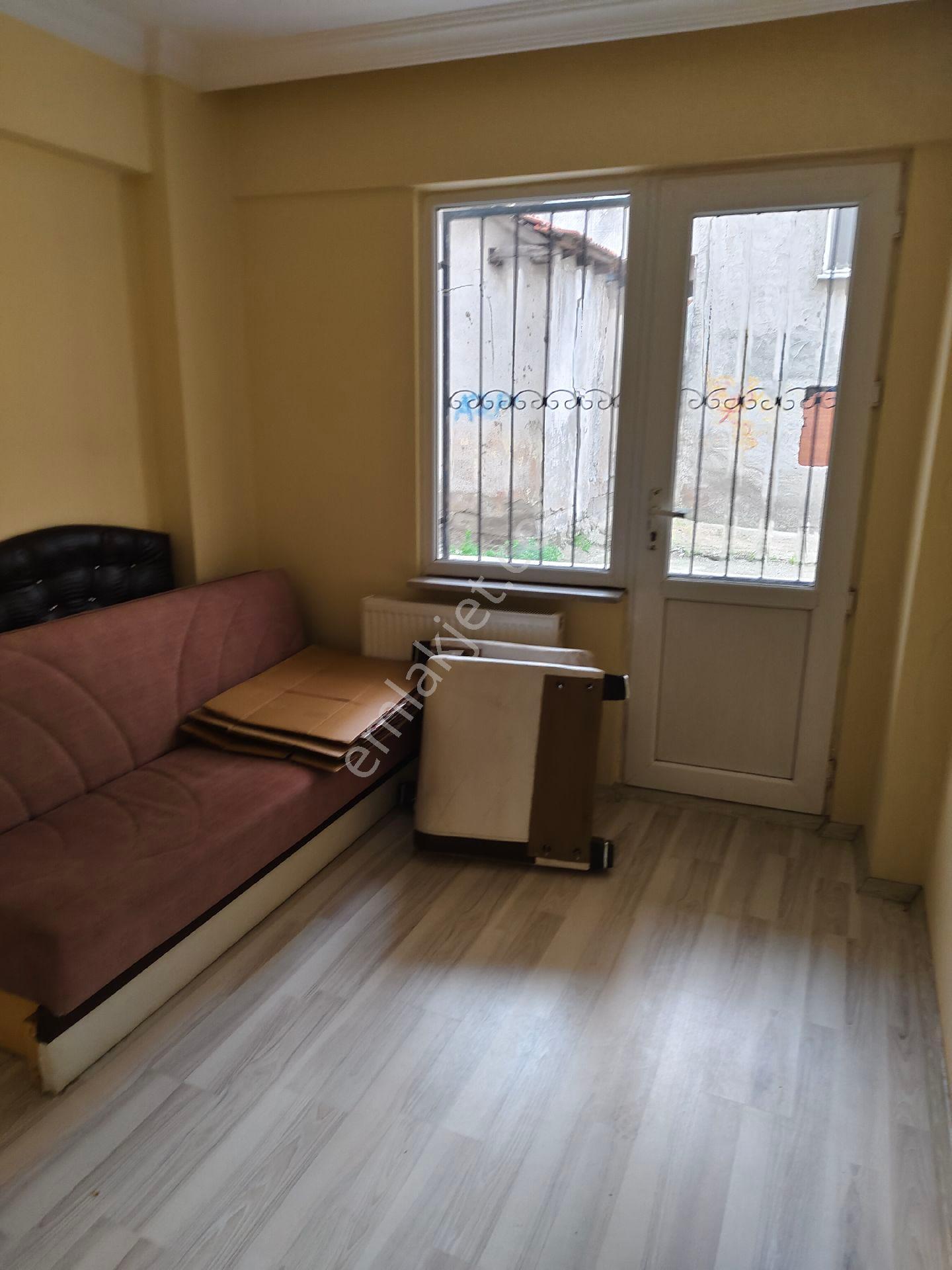 Çorlu Havuzlar Mahellesinde Kiralik 2t1 Giriş Kat Bahceli Daire - Görsel 22
