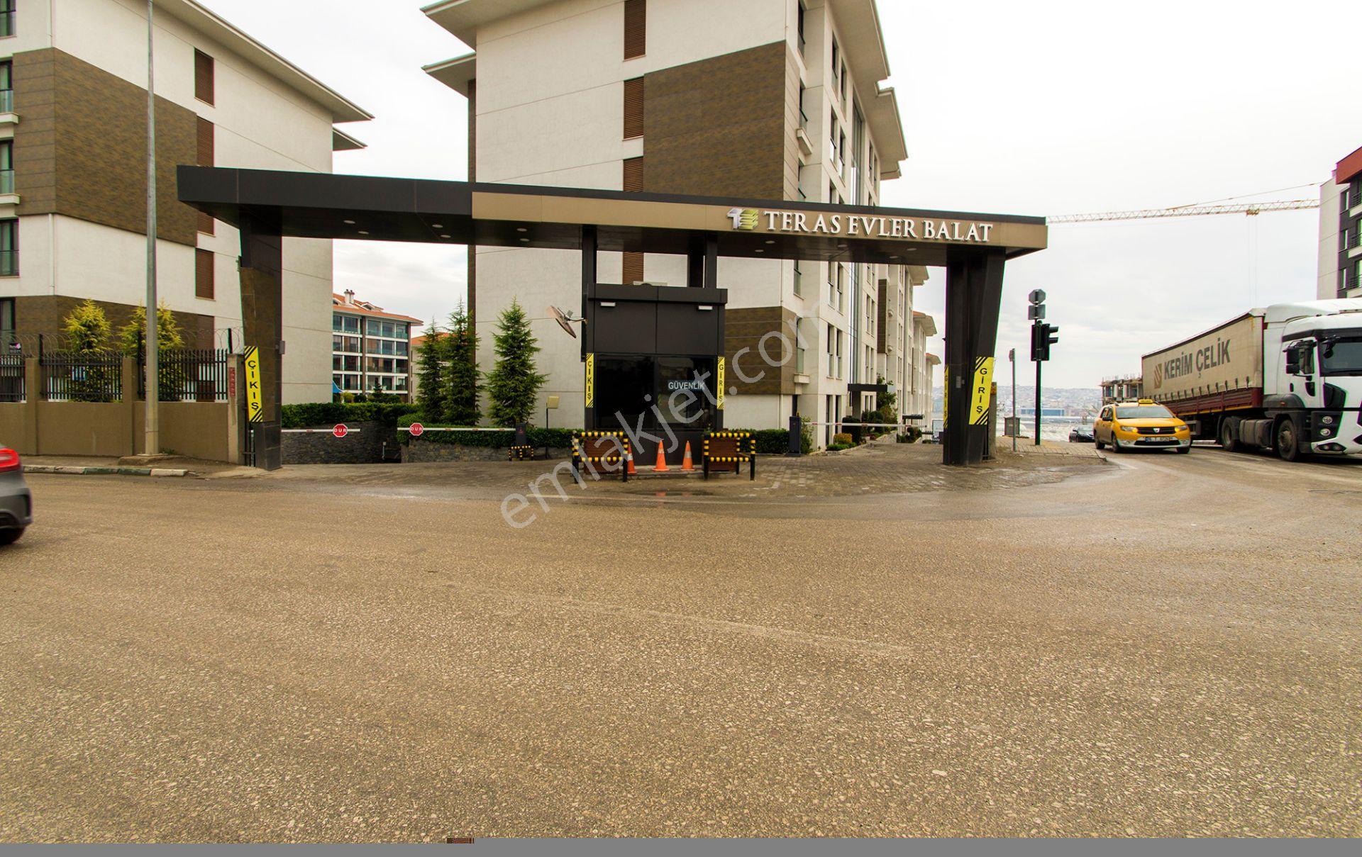 Teras Evlerde Arakat Kiralık Daire