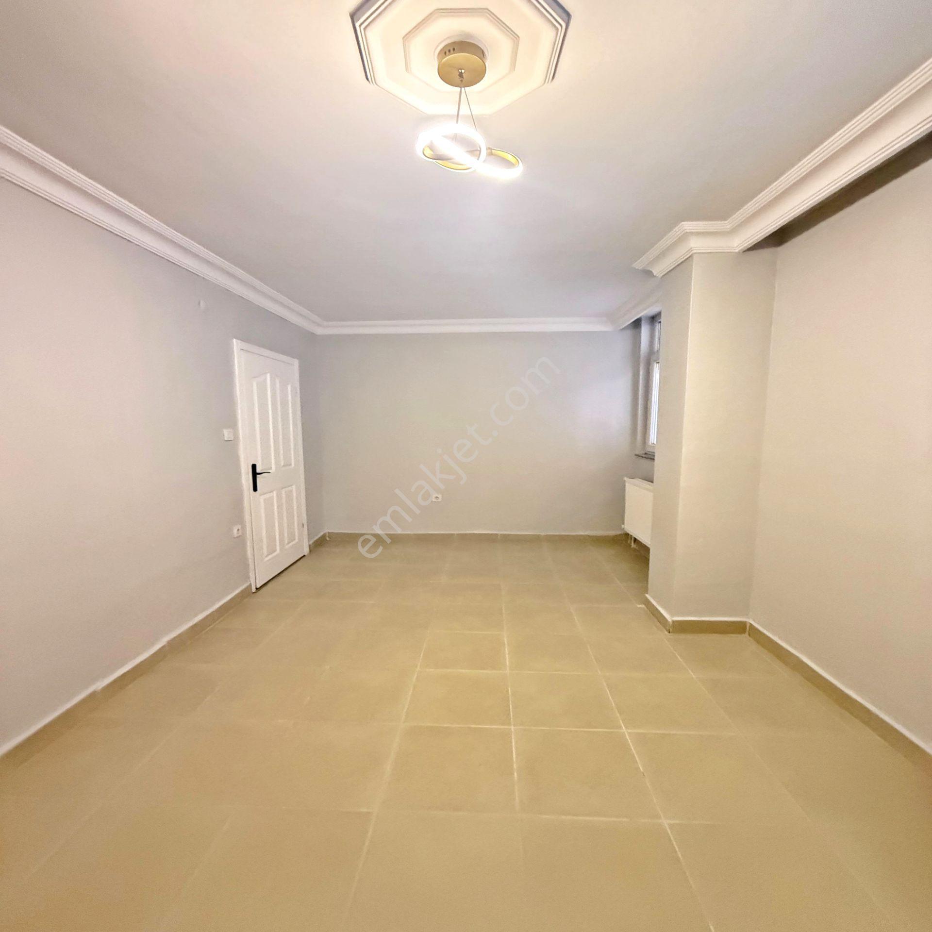 Cadde Üzeri 3+1 Satılık Daire - Görsel 14