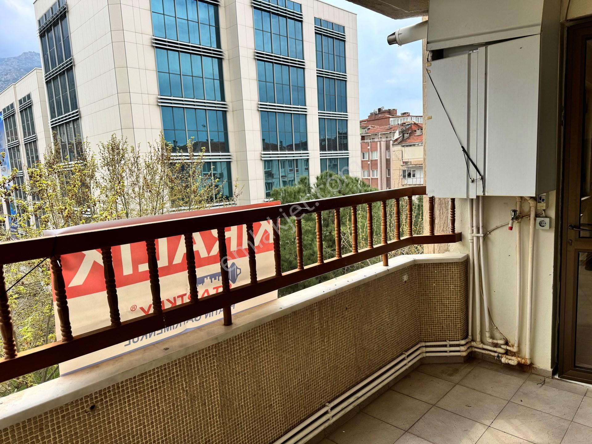 Startkey Platin'den Kültür Sitesi Karşısında Kiralık Daire - Görsel 22