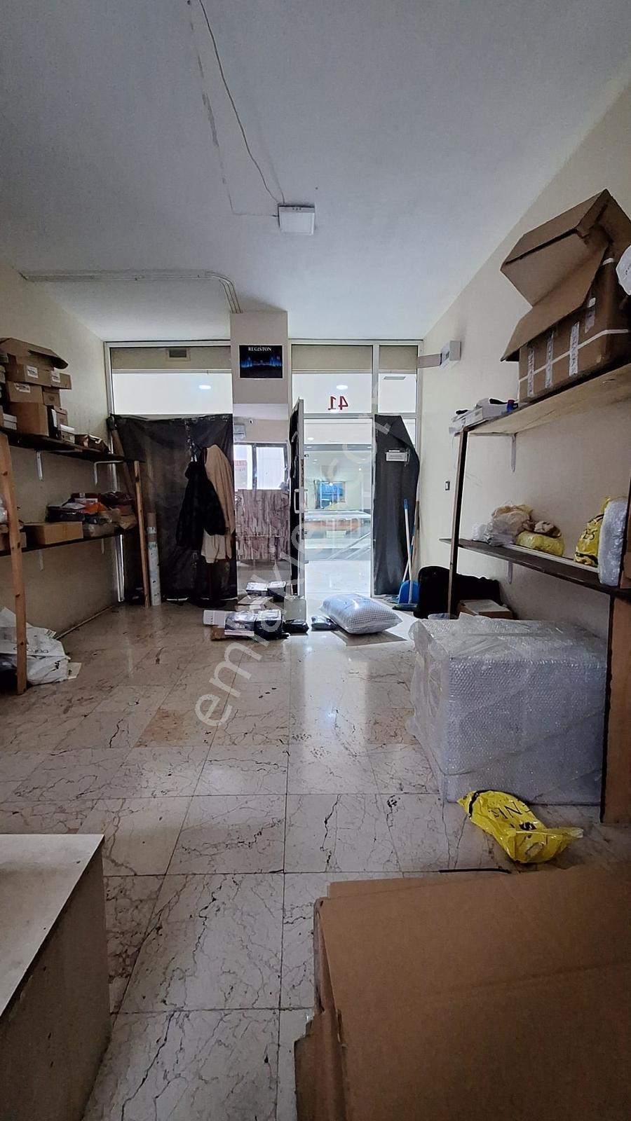 Kadıköy Altıyol Ana Cadde Üzerinde İş Hanı İçinde Satılık Ofis - Görsel 8
