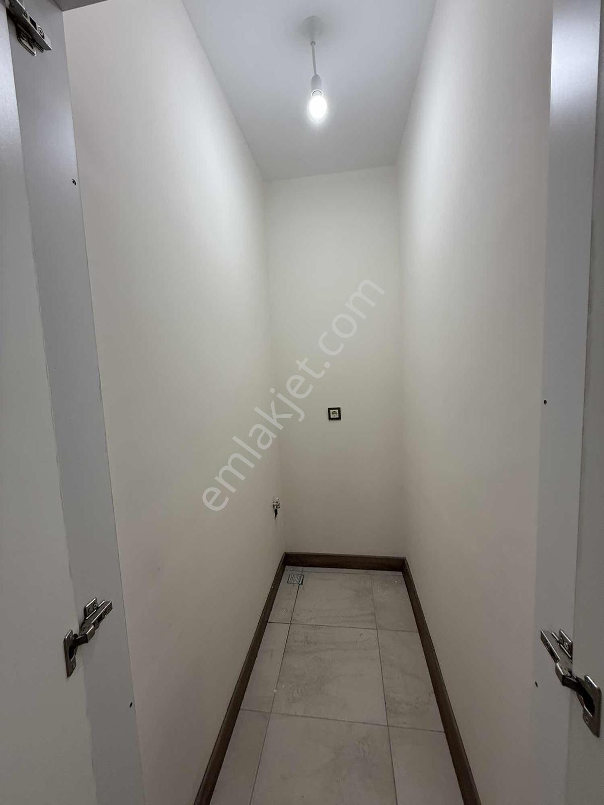 Sadıkbey Tokide Kiralık Ara Kat Daire - Görsel 14