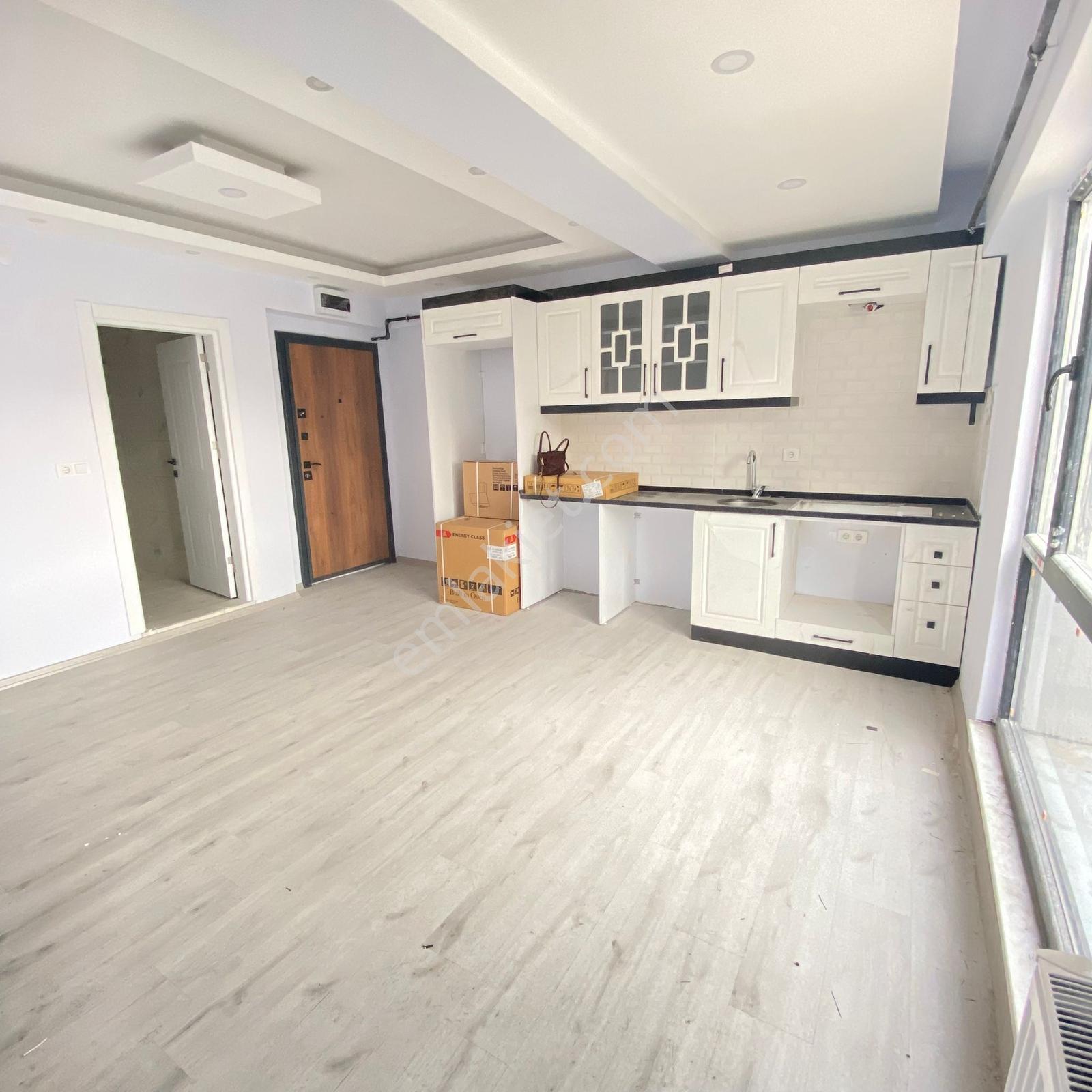 Çorlu Atatürk Bulvarına Sıfır Kiralık 1+1 Daire - Görsel 11