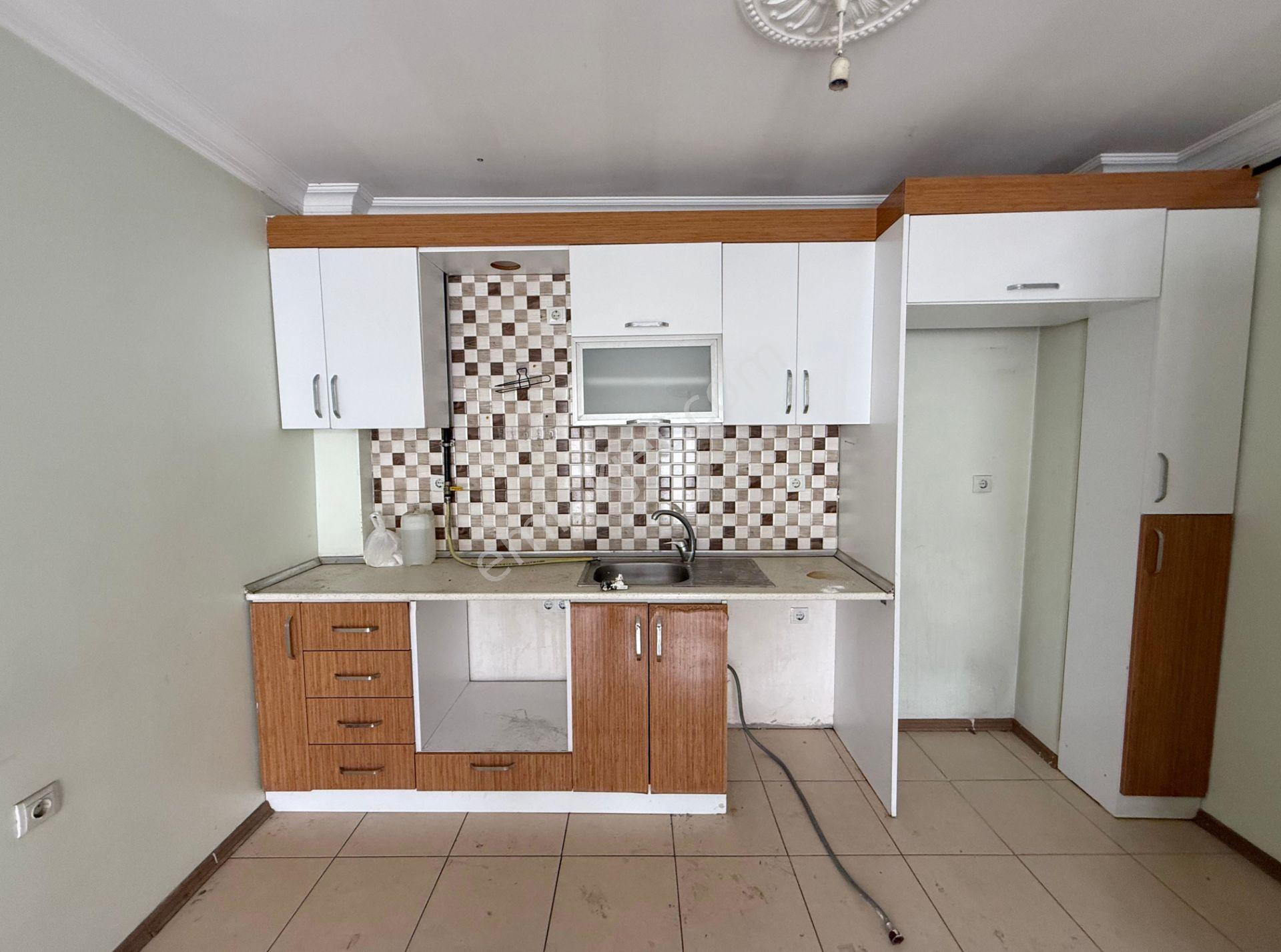 Merkezi Konumda 2+1 Arakat Satılık Daire