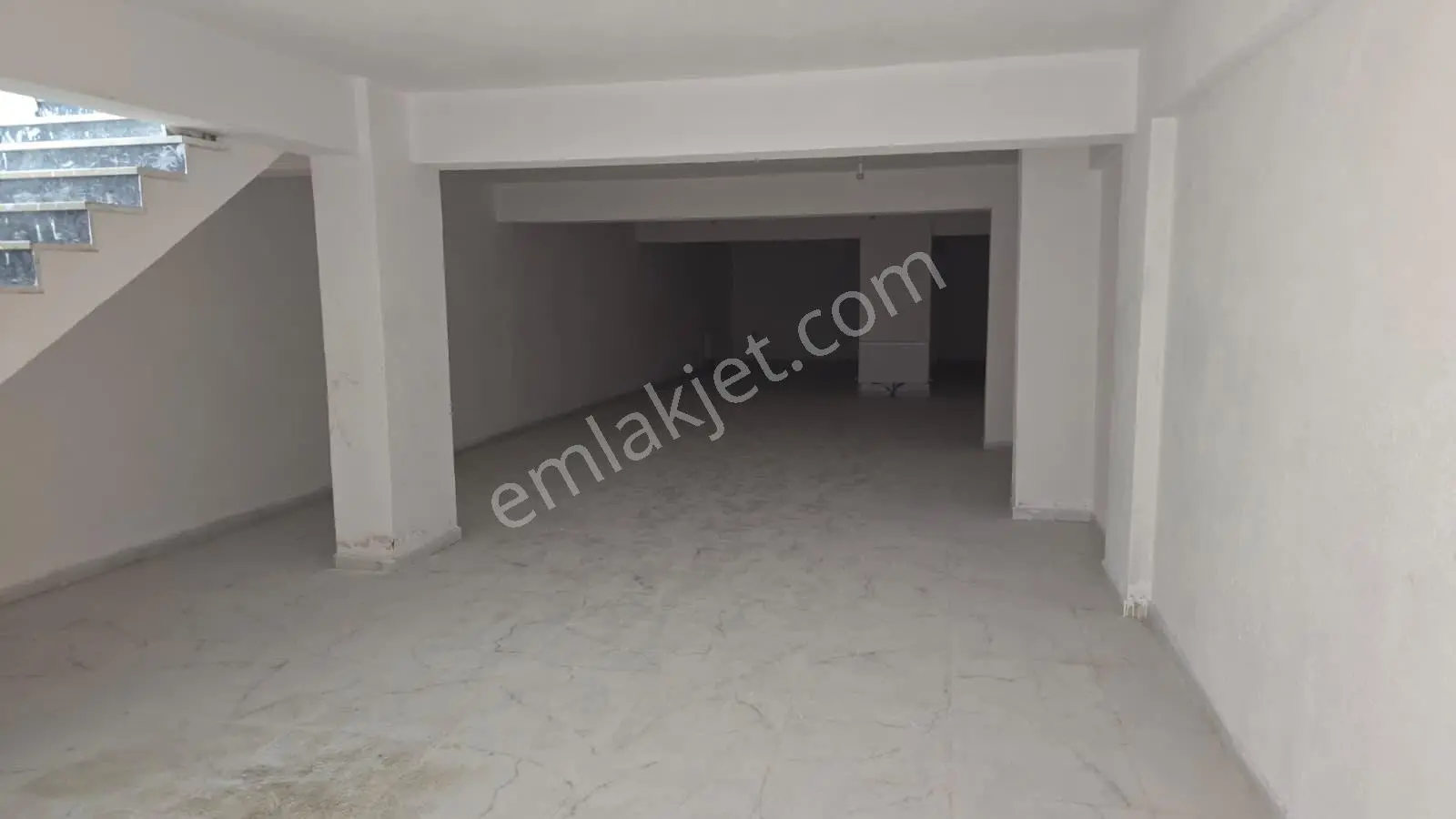 Horasanda Yatırım Fırsatı Depolu Satılık İşyerleri - Görsel 25
