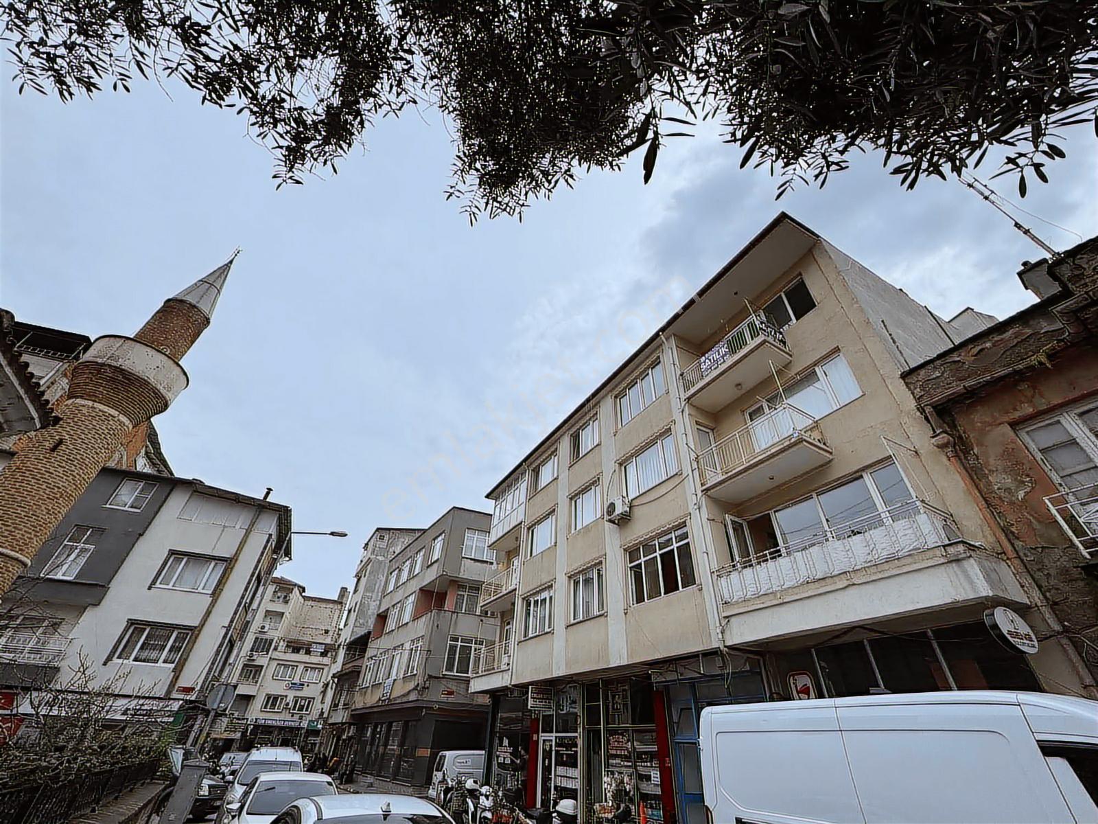 Balnovadan Çarşı Merkezde 2+1 Satılık Daire - Görsel 13