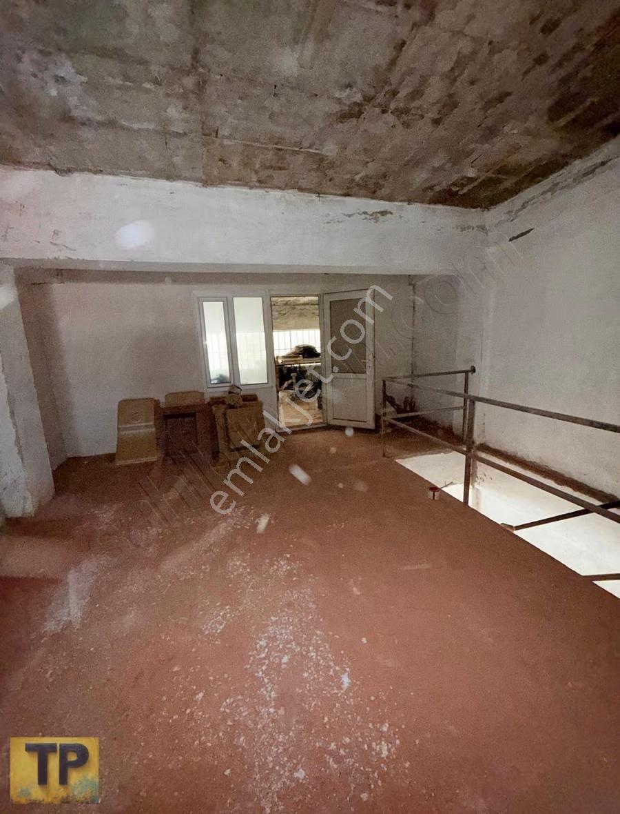 Tire Yeni Sanayi De Satılık Büyük Dükkan - Görsel 12
