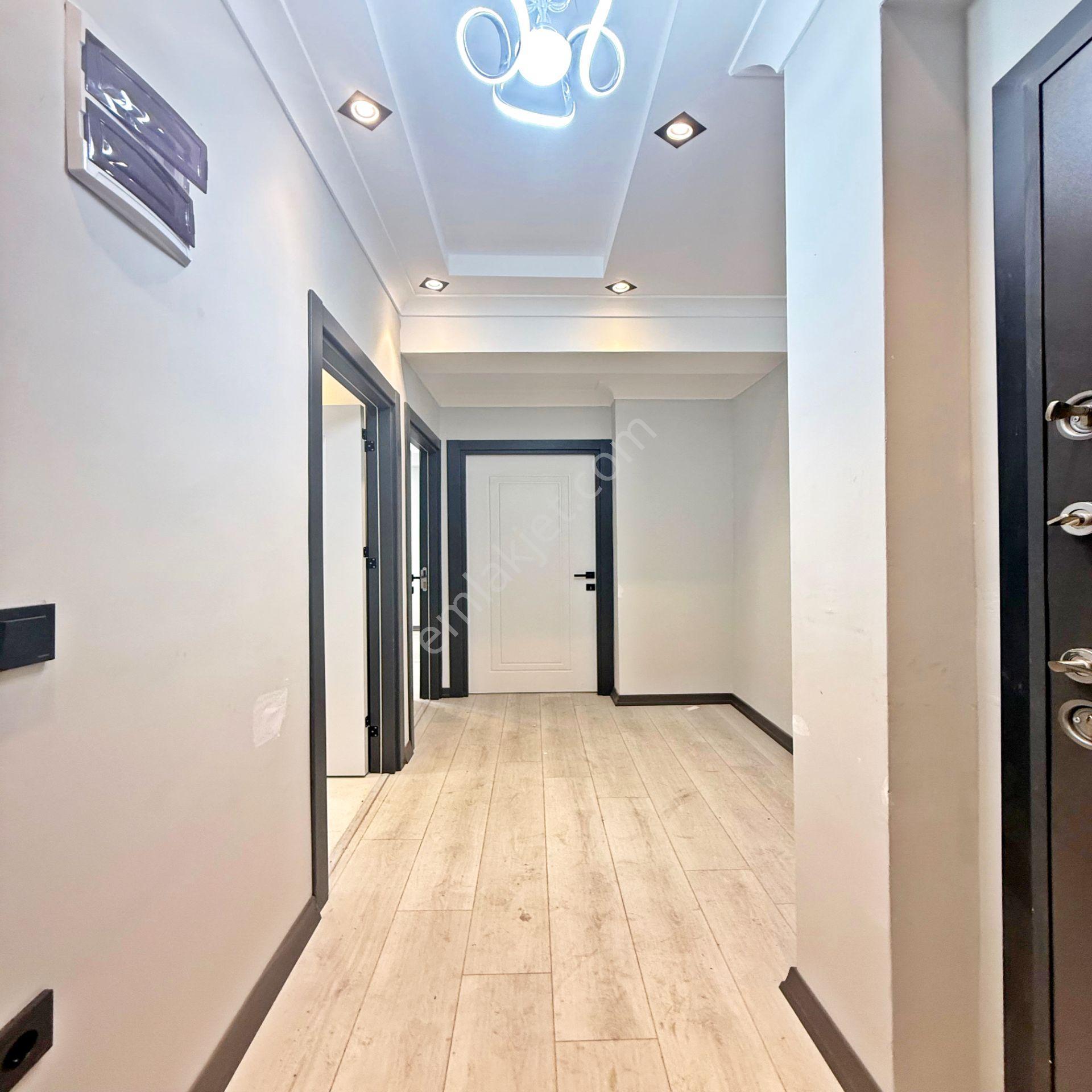 Bahçeşehir Lokasyonlu Yatırıma Uygun Daire - Görsel 10