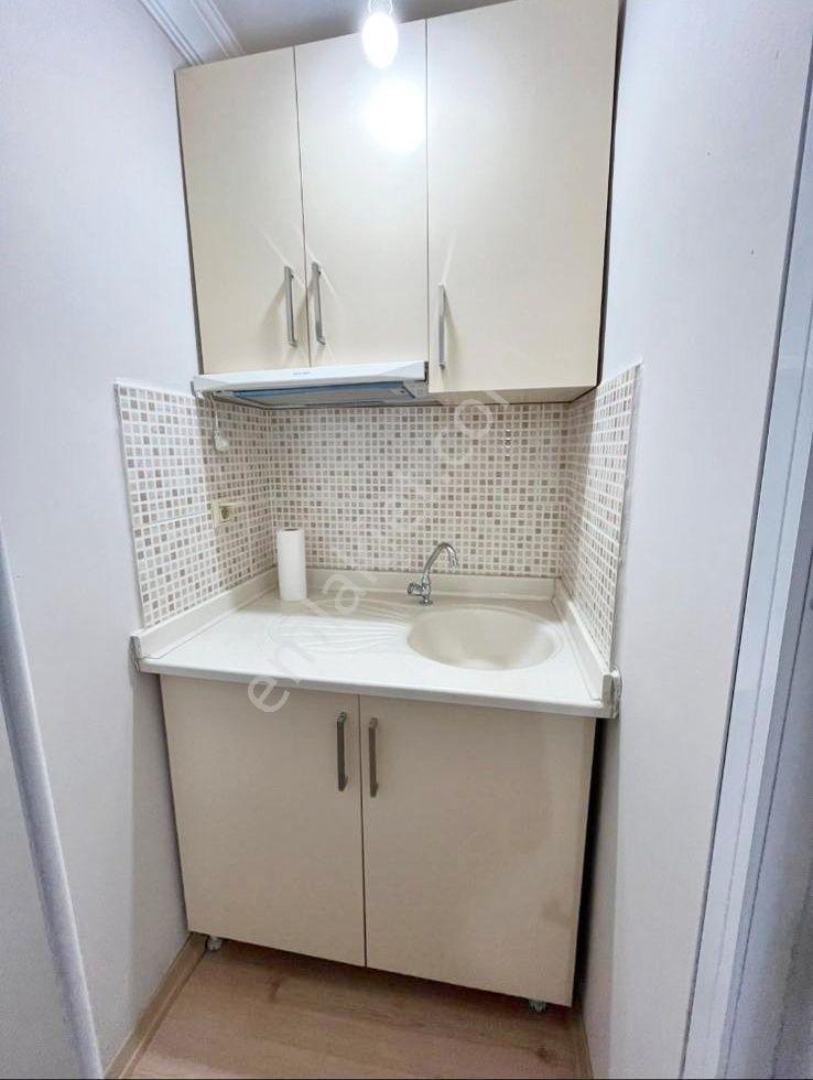 Galerıa Emlak'tan Kızılay Mah. / İzmir 1.cadde'de Kiralık 50 M² Katta Ofis!! - Görsel 8