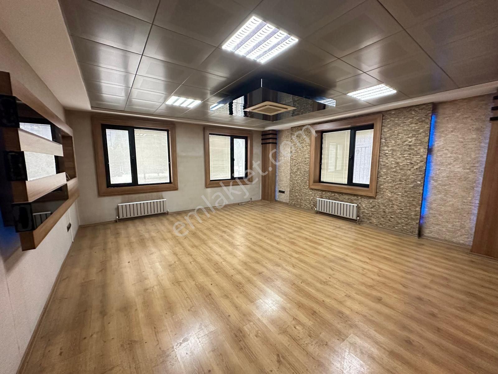 Şekerpınarda 4.800m2 Tek Kat Kiralık Fabrika / Üretim Tesisi - Görsel 21