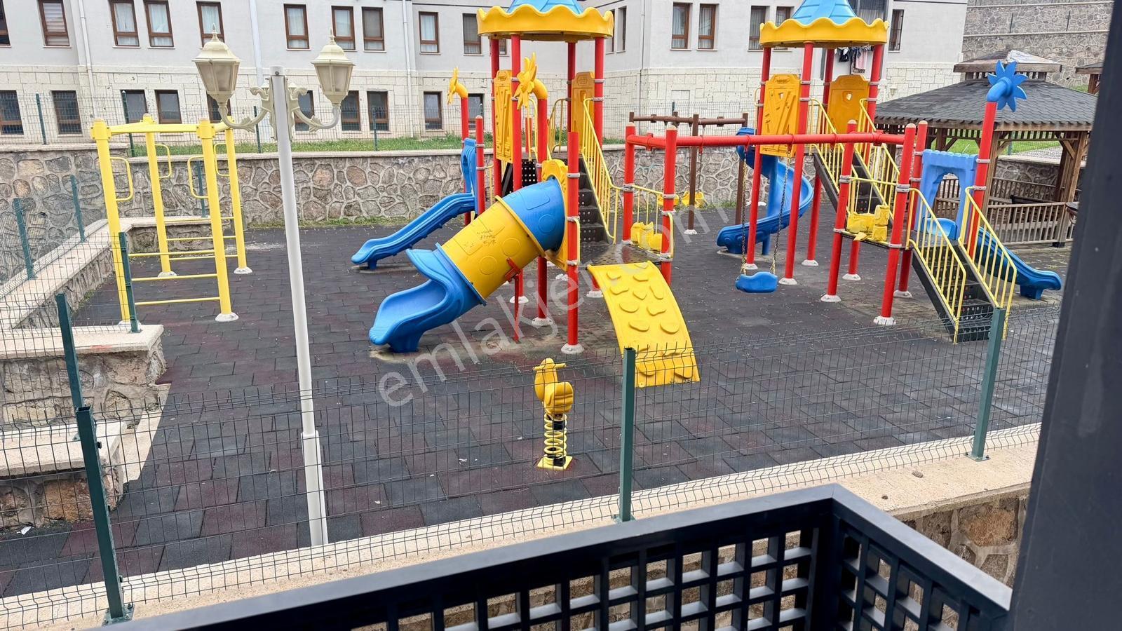 Zeki Emlak'tan Akgedik Toki 2. Etap'ta Satılık 3+1 Tadilatlı Daire - Görsel 32