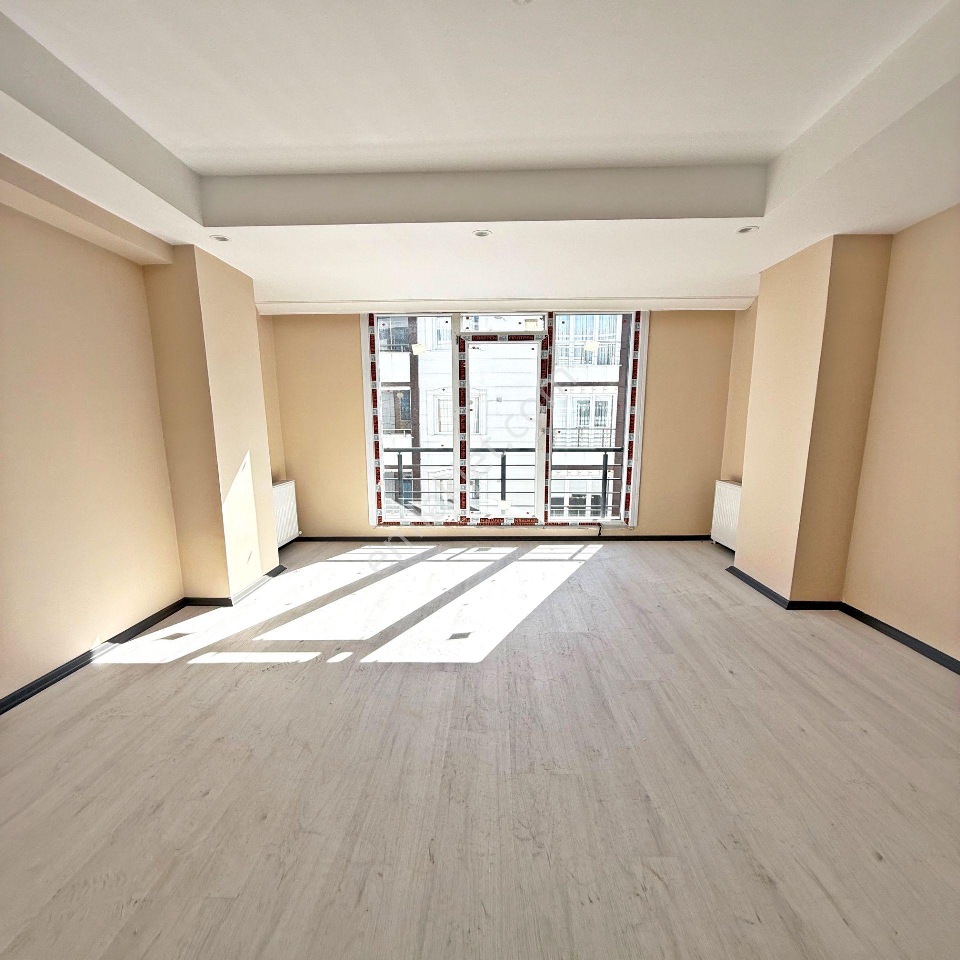 Bahçeşehir Lokasyonlu Yatırıma Ve Oturuma Uygun Satılık Daire - Görsel 10