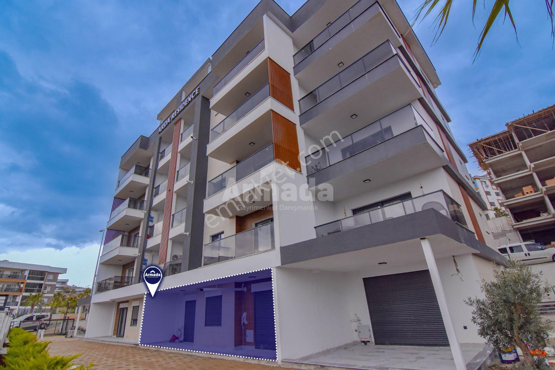Kuşadası Değirmendere Akullar’da Site İçinde Havuzlu 2+1 Daire