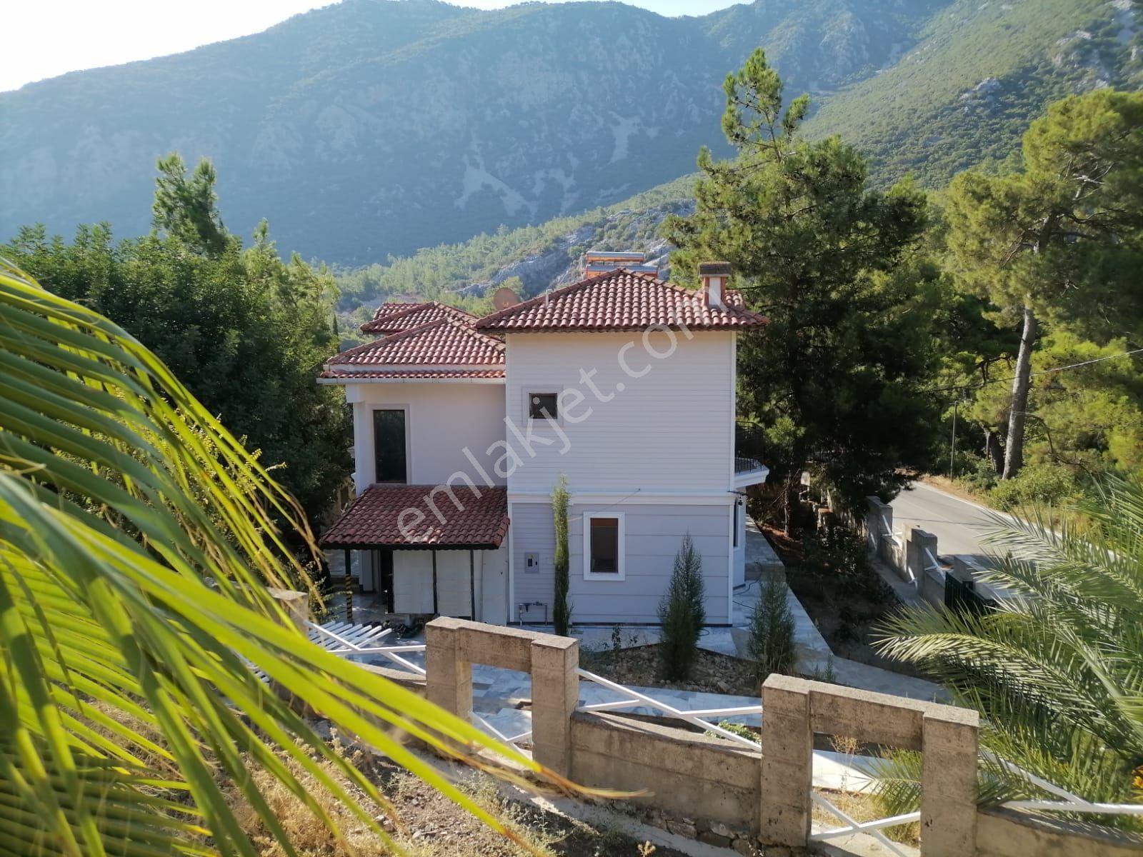Adrasan Satılık Müstakil Villa