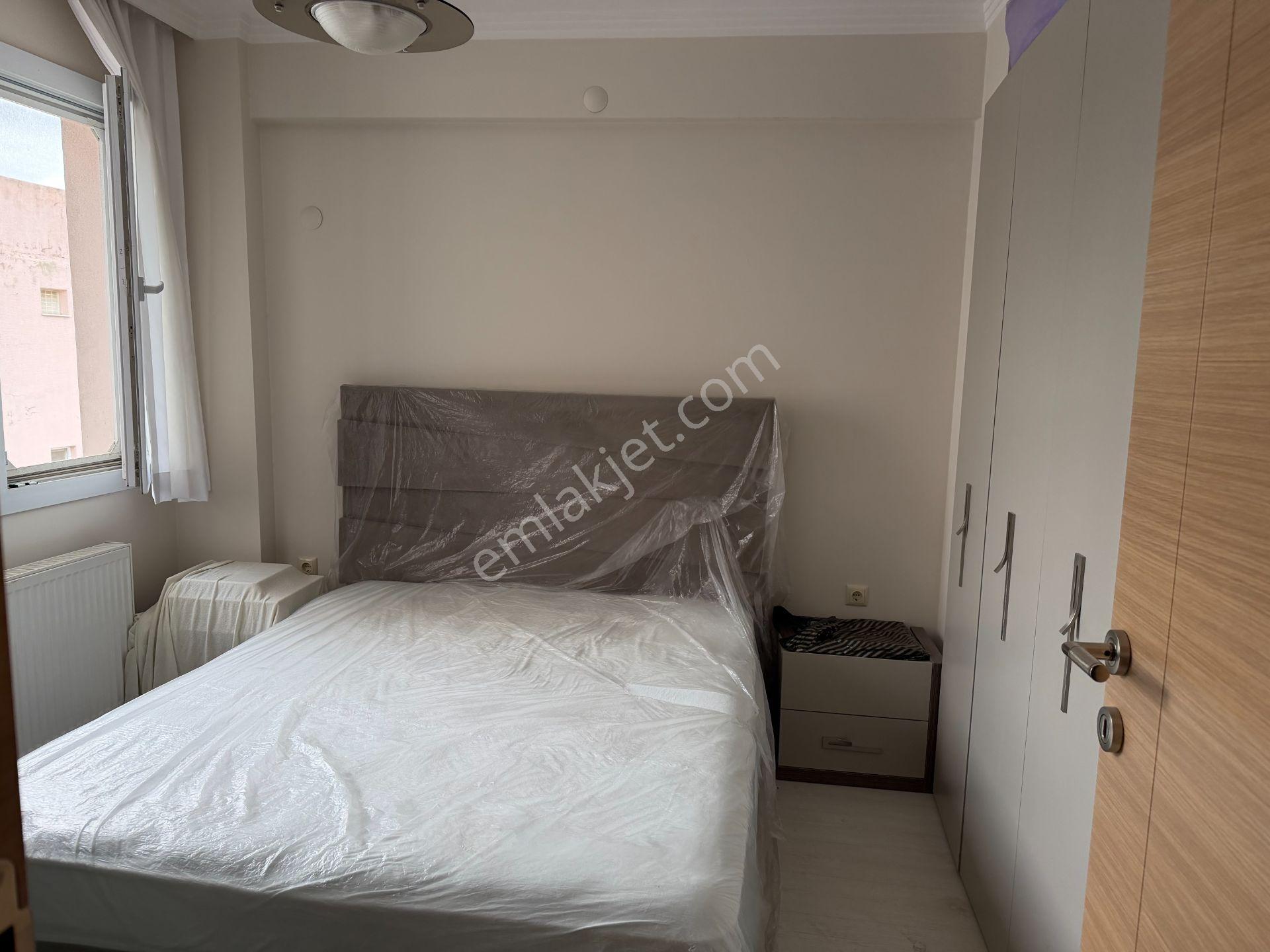 Karşıyaka Nergiz Dedebaşında Full Eşyalı Kiralık Lüx 2+1 Daire - Görsel 17