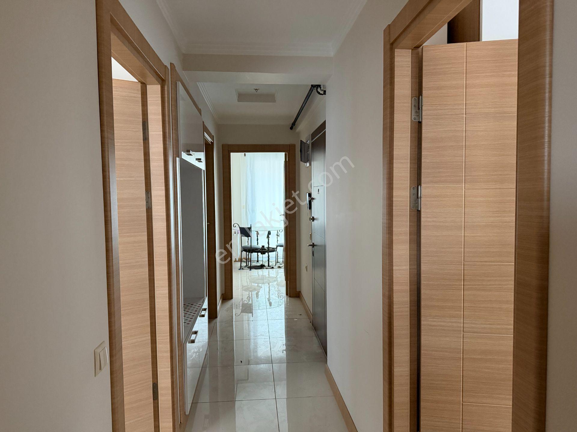 Karşıyaka Nergiz Dedebaşında Full Eşyalı Kiralık Lüx 2+1 Daire - Görsel 31