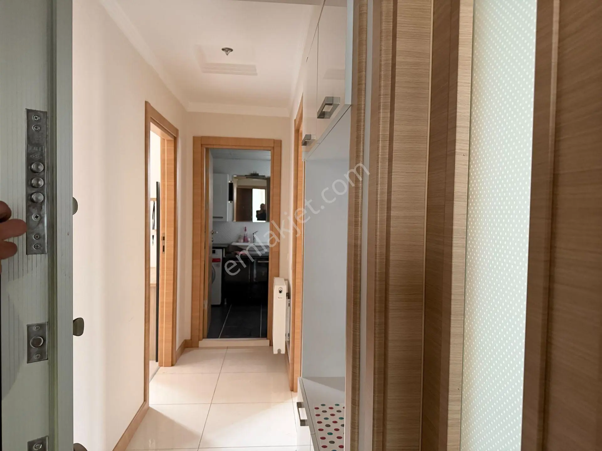 Karşıyaka Nergiz Dedebaşında Full Eşyalı Kiralık Lüx 2+1 Daire - Görsel 5