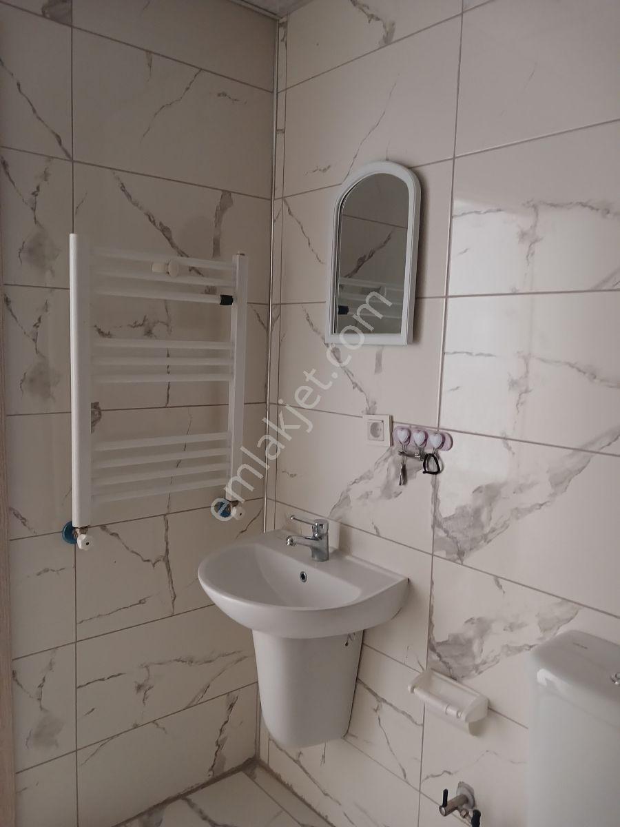 Tokat Bizim Emlaktan Eşyalı Kiralık 1+1 Daire - Görsel 5
