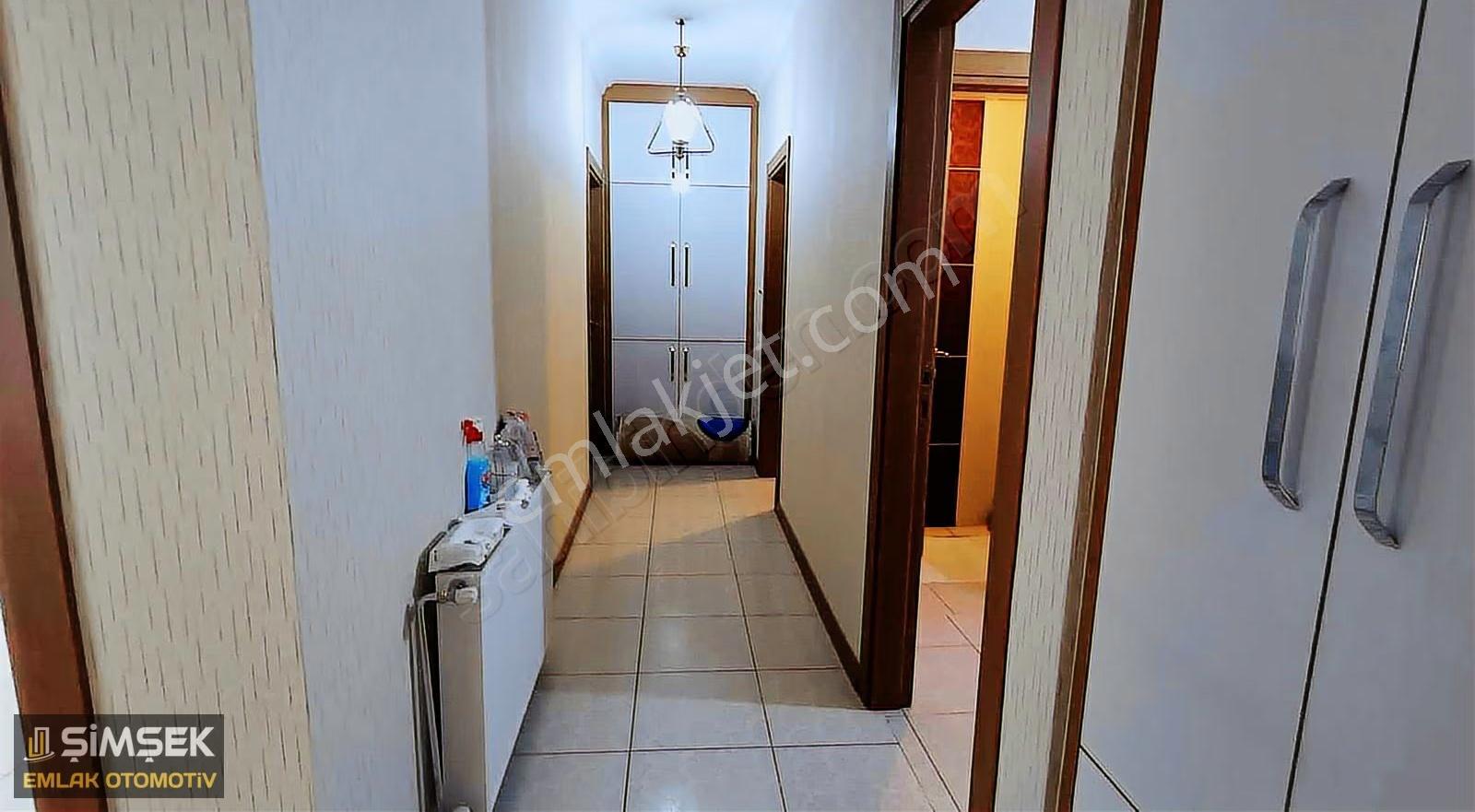 Şimşek Gayrimenkulden Lale Caddesinde 2+1 Satılık Daire - Görsel 12