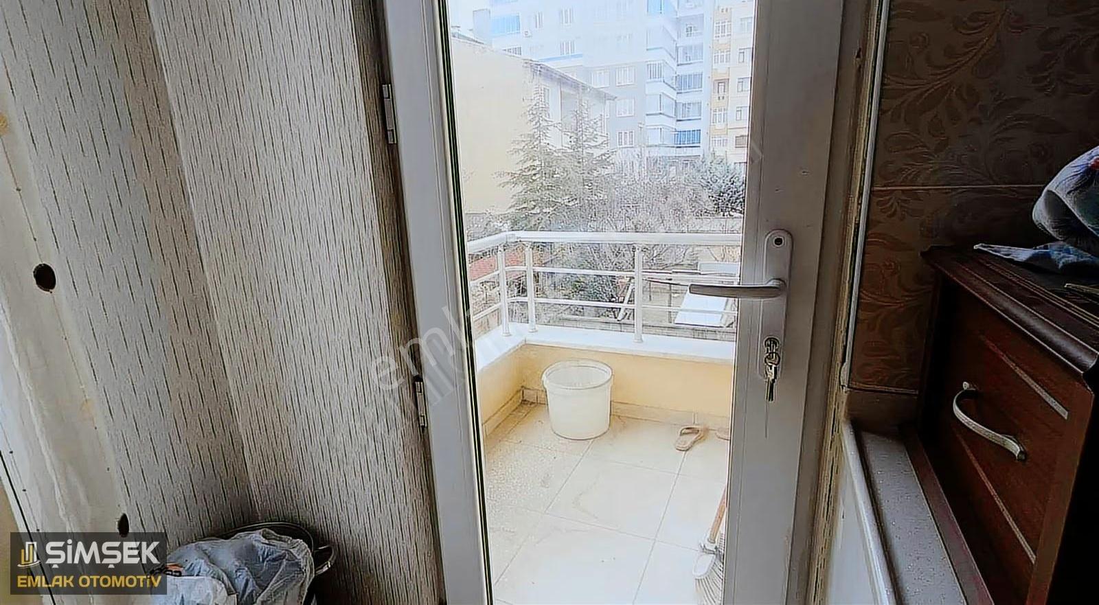 Şimşek Gayrimenkulden Lale Caddesinde 2+1 Satılık Daire - Görsel 7