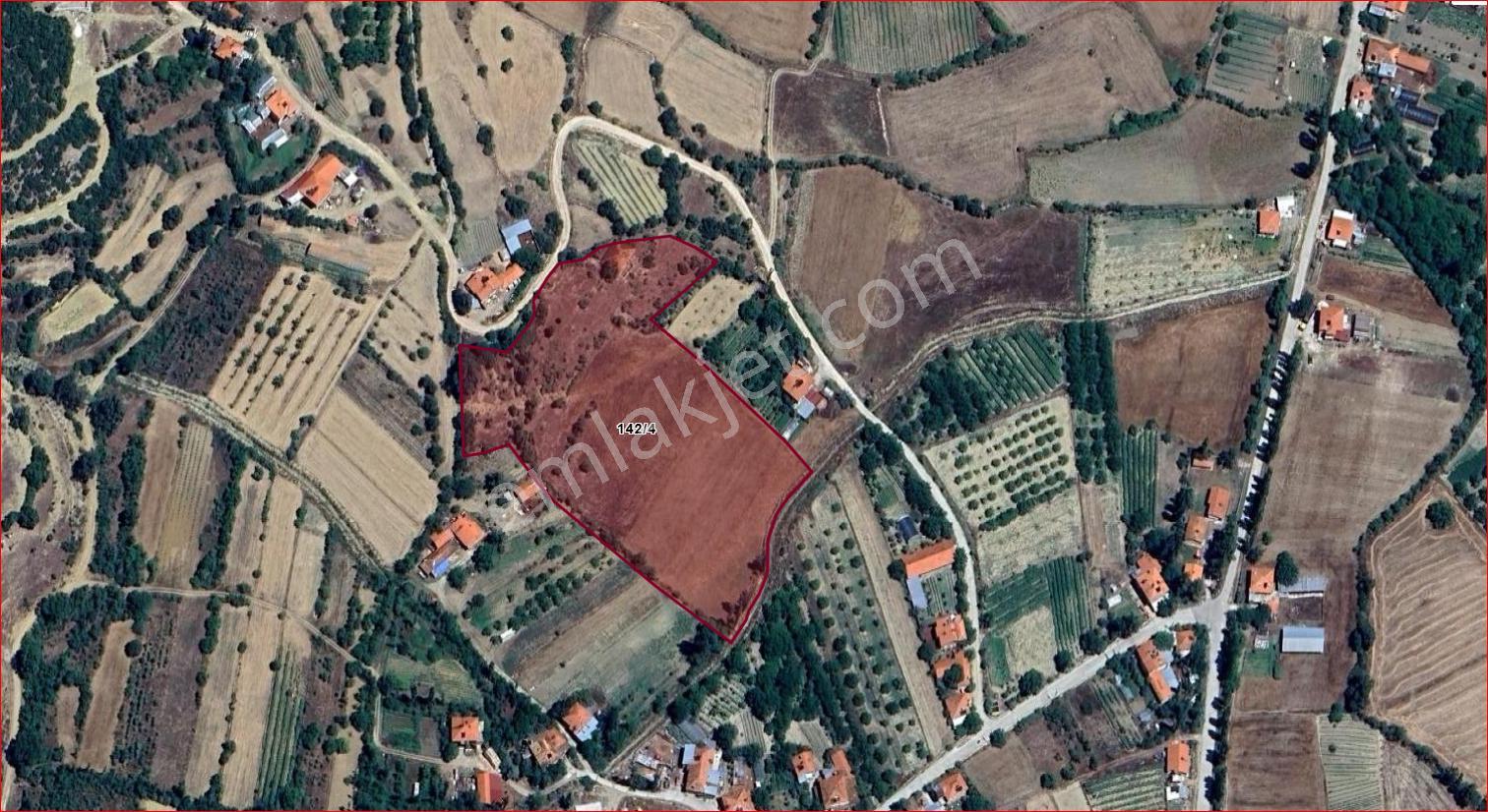 Burdur Ağlasun Kibrit Köyünde Satılık Kerpiç Ev Ve Tarla - Görsel 2