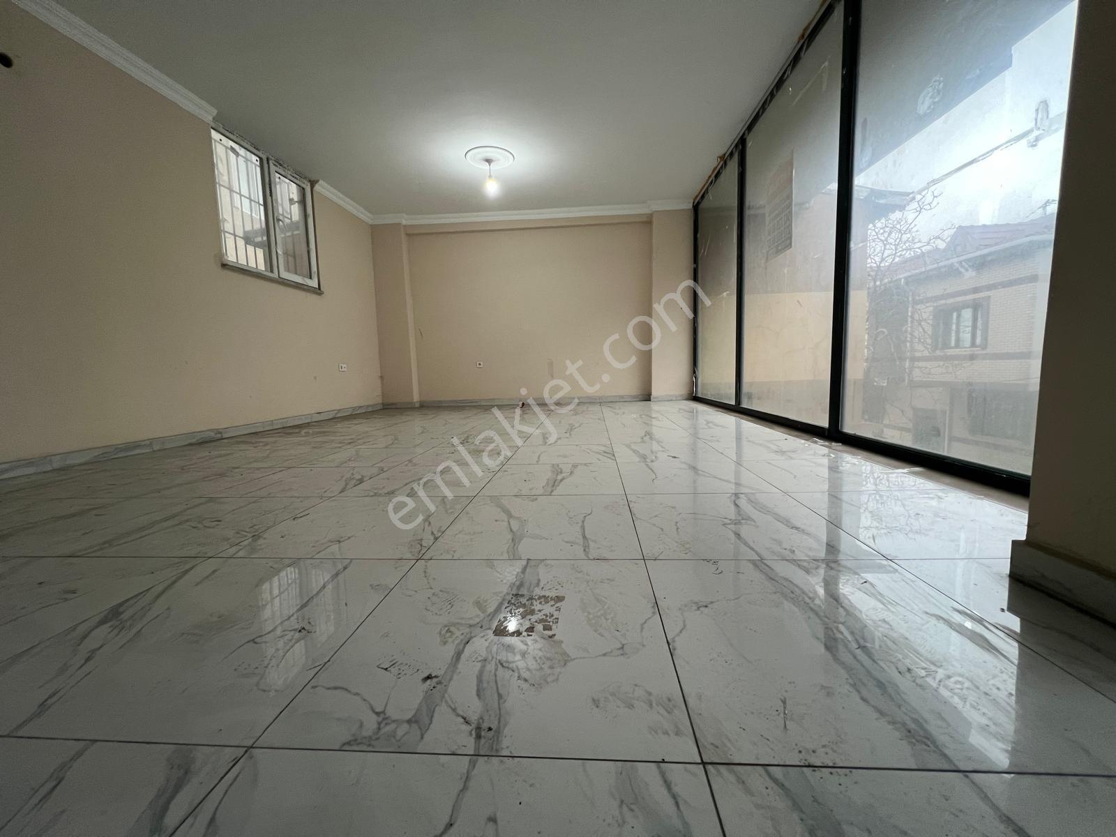 Bağcılar Mahmutbey'de Satılık 54m² Dükkan İş Yeri - Görsel 8