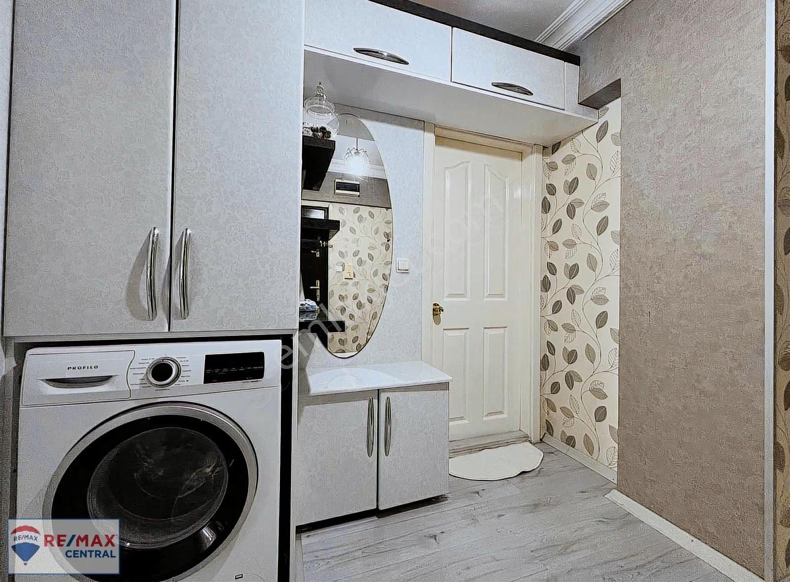 Remax Centralden Sularbaşında Satılık 3+1 - Görsel 23