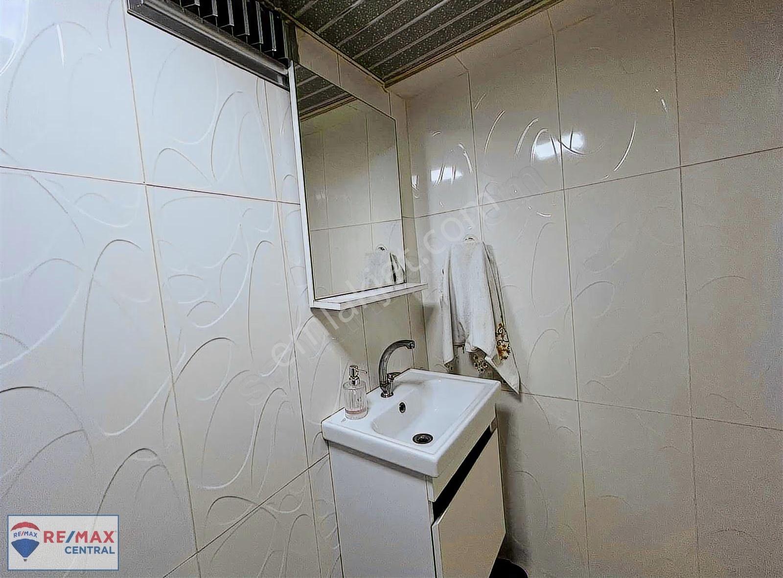 Remax Centralden Sularbaşında Satılık 3+1 - Görsel 7