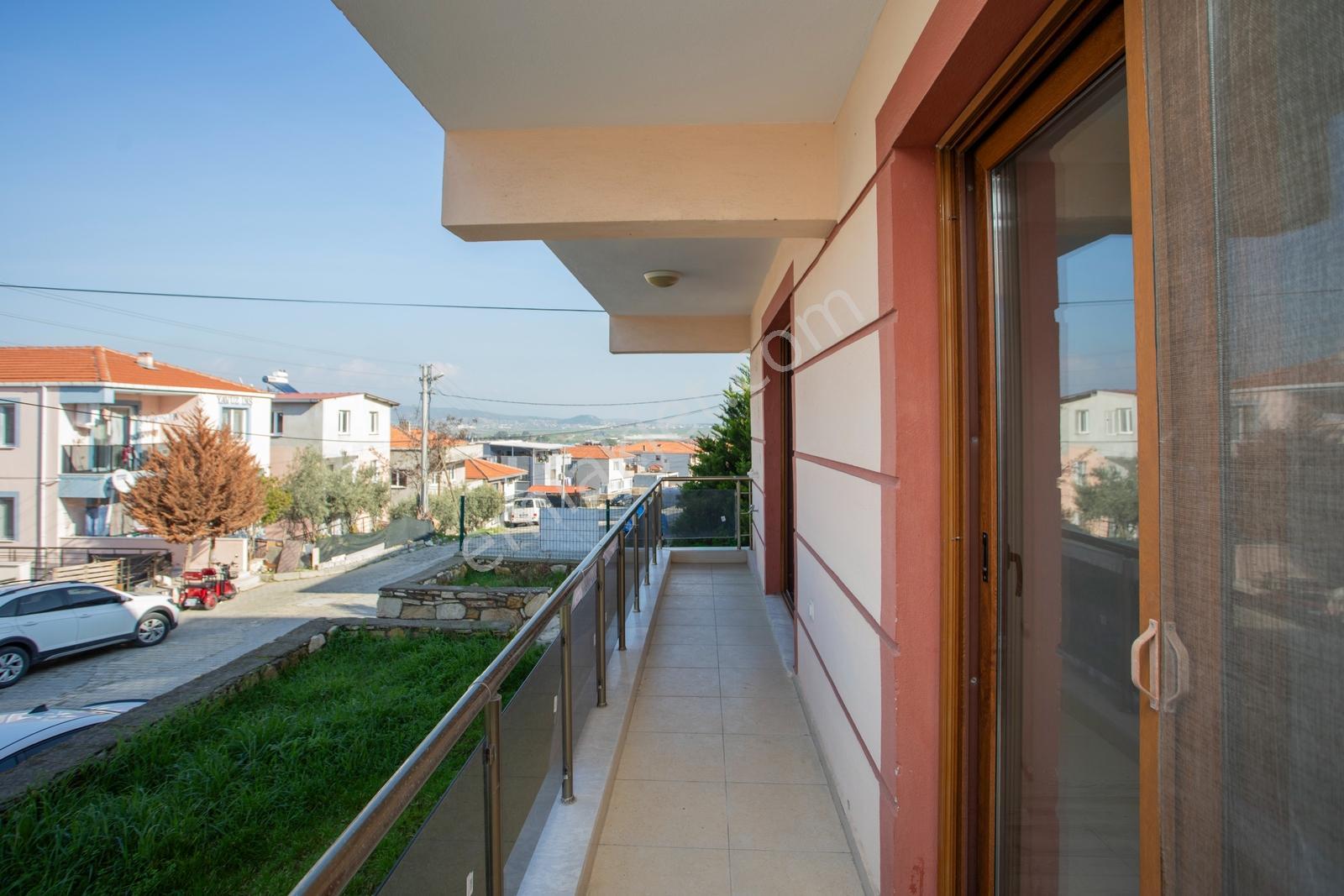 Foça Kazım Dirik Mah. Kiralık Bahçe Katı 2+1 Daire - Görsel 17