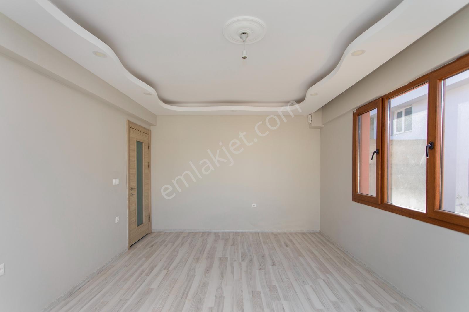 Foça Kazım Dirik Mah. Kiralık Bahçe Katı 2+1 Daire - Görsel 15