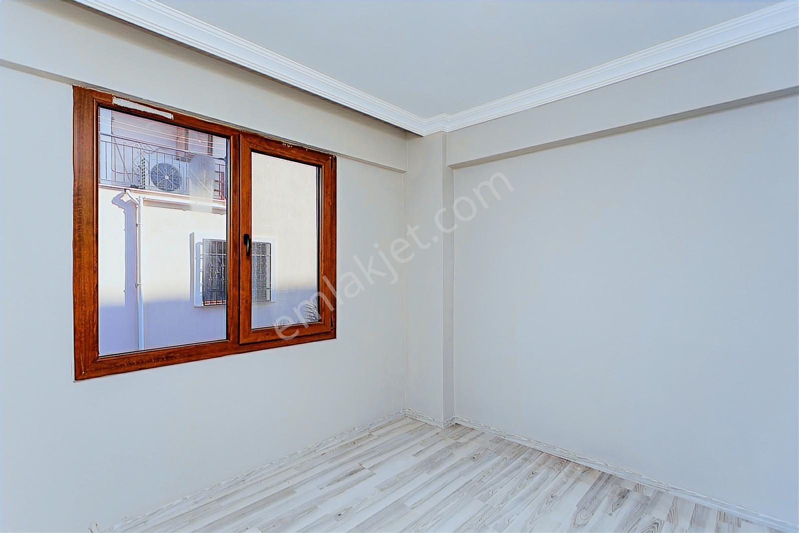 Foça Kazım Dirik Mah. Kiralık Bahçe Katı 2+1 Daire - Görsel 7