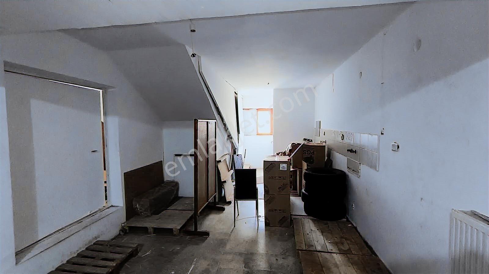 Öveçler Kabil Caddesinde Yüksek Tavanlı 250 M² Kiracılı - Görsel 7