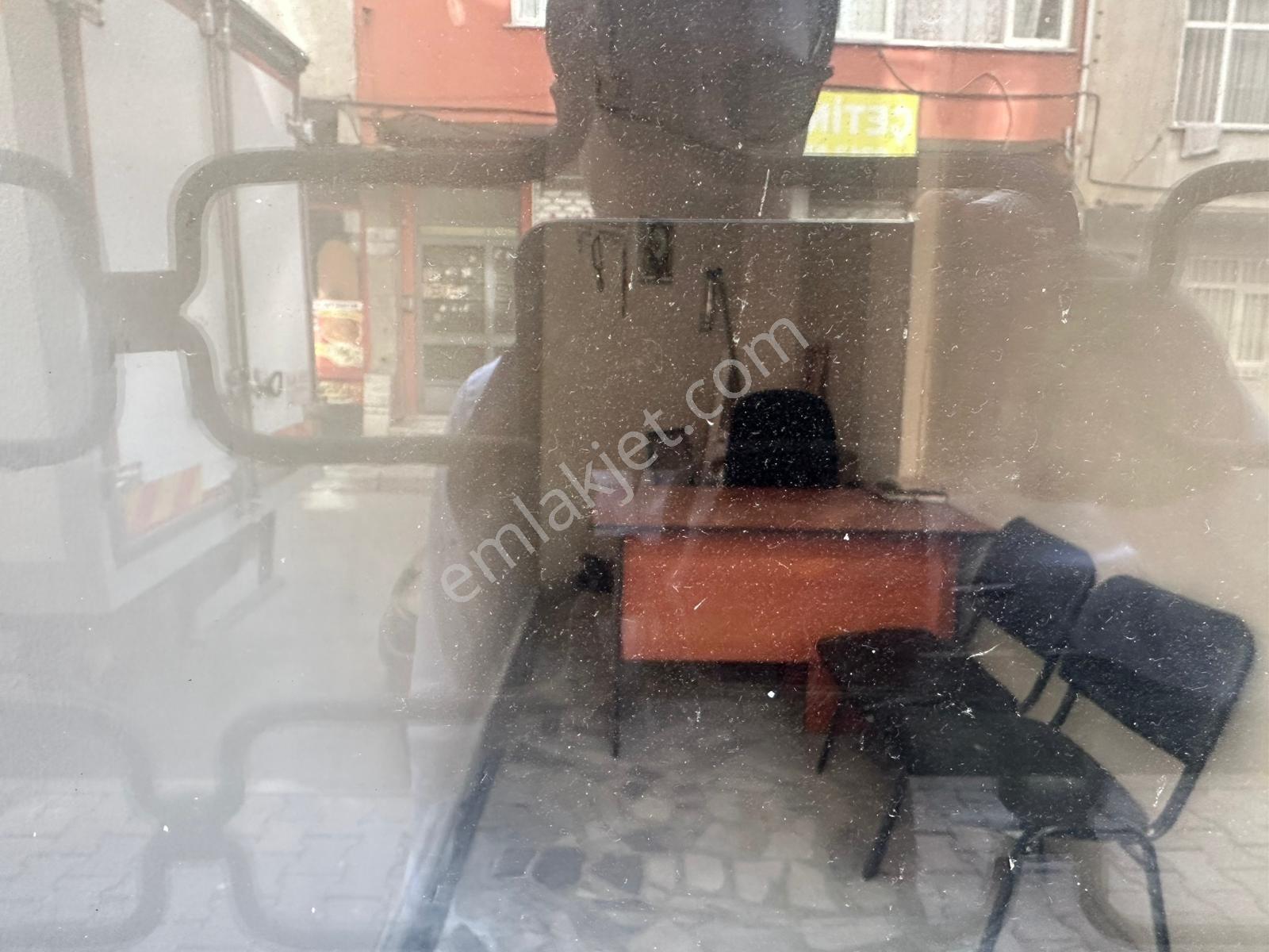 Esenler Fatih Mahallesinde Kiralık - Görsel 13