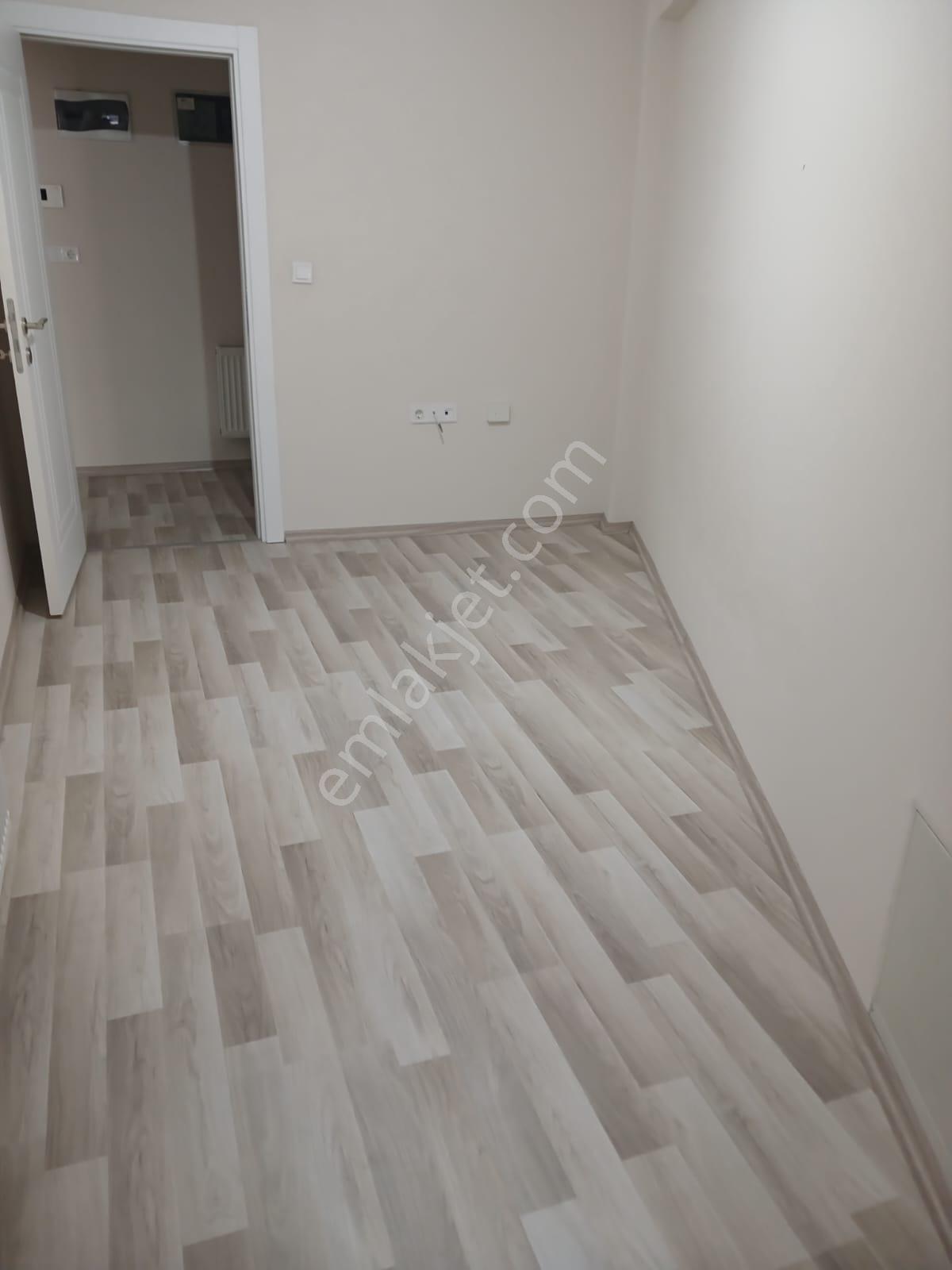 Arifiye Mah. Hamamyoluna Yakın Yeni Binada Kiralık 2+1 Daire - Görsel 24