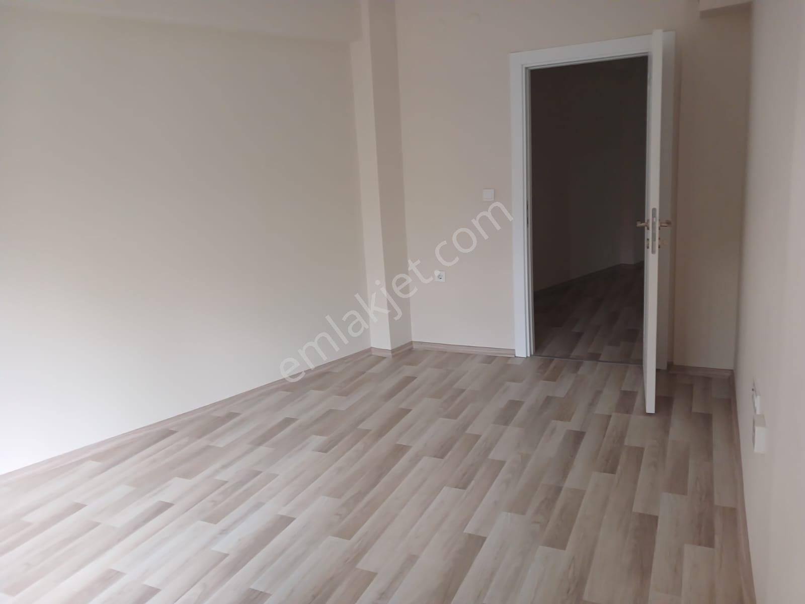 Arifiye Mah. Hamamyoluna Yakın Yeni Binada Kiralık 2+1 Daire - Görsel 10